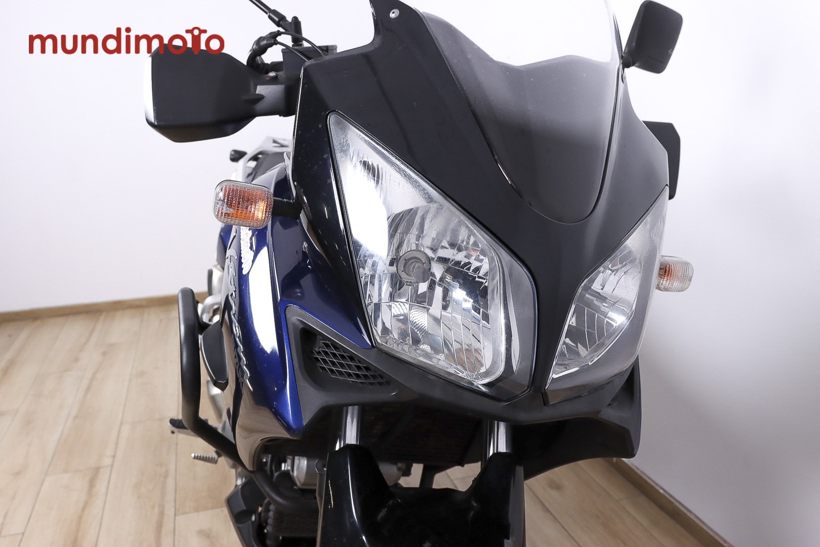 SUZUKI V-Strom 1000SUZUKI3 SUZUKI V-Strom 1000SUZUKI3