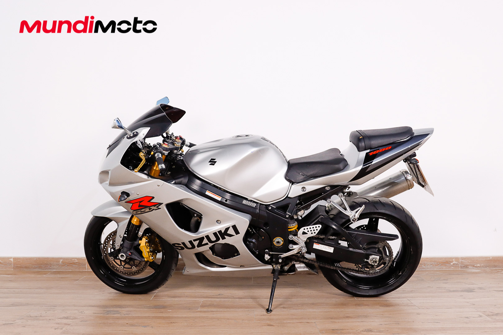 SUZUKI GSX R1000SUZUKI5 SUZUKI GSX R1000SUZUKI5