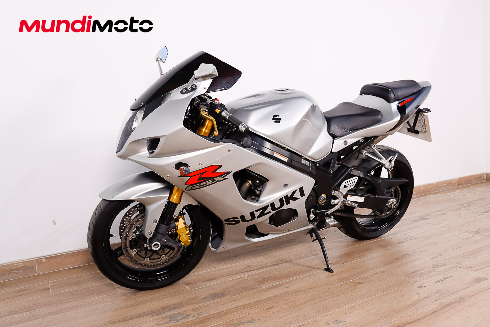 SUZUKI GSX R1000SUZUKI7 SUZUKI GSX R1000SUZUKI7