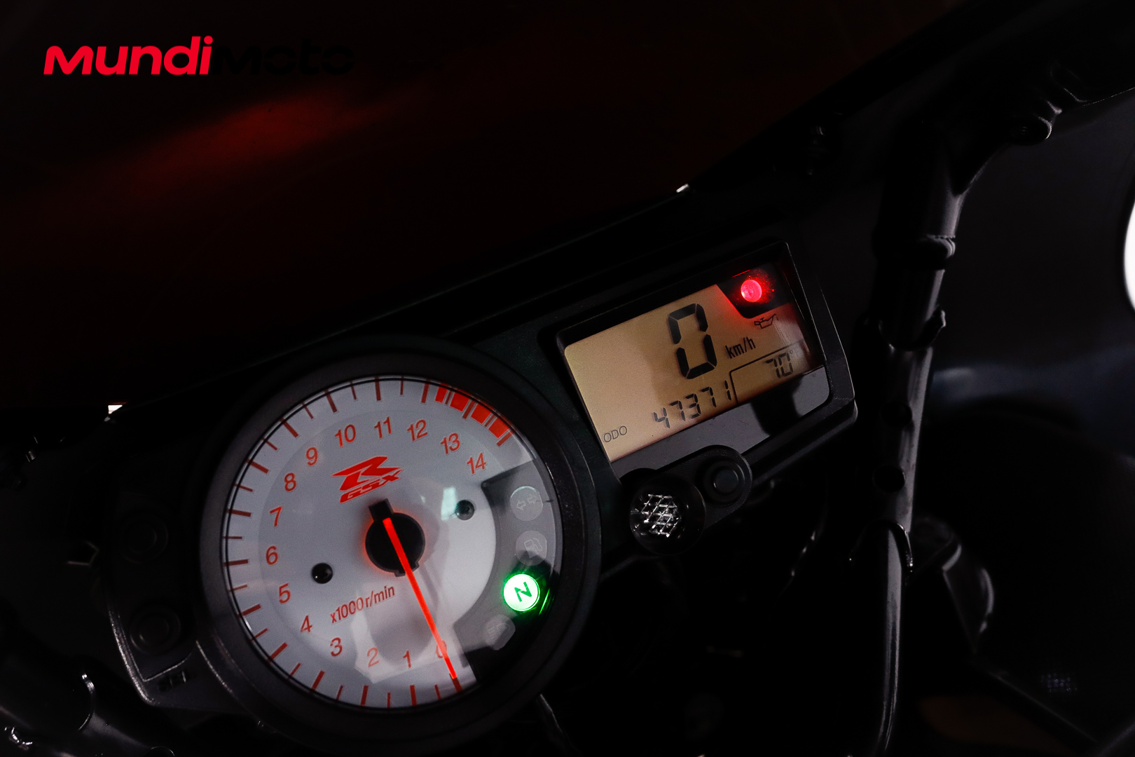 SUZUKI GSX R1000SUZUKI11 SUZUKI GSX R1000SUZUKI11