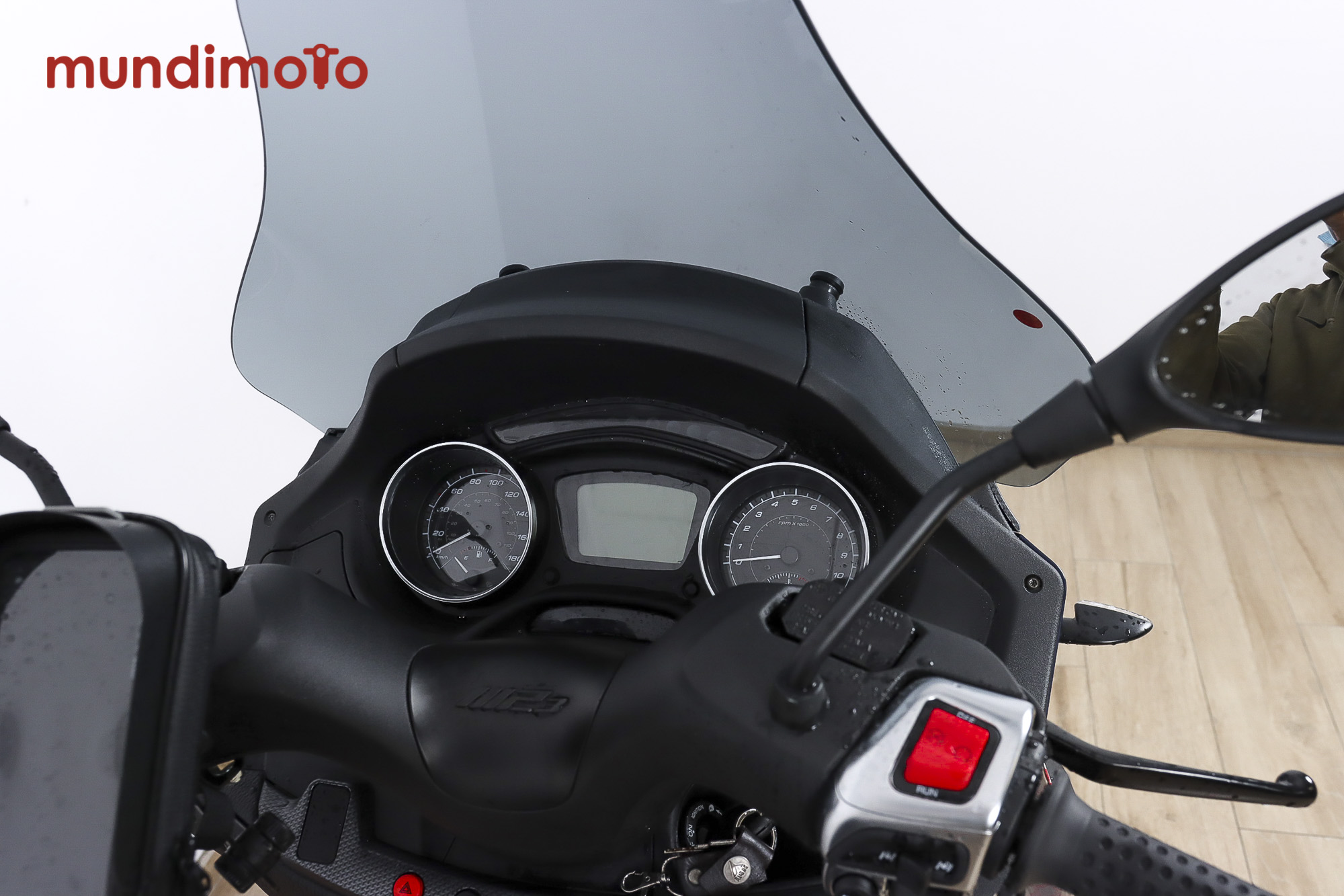 PIAGGIO MP3 350 ABS/ASRPIAGGIO8 PIAGGIO MP3 350 ABS/ASRPIAGGIO8