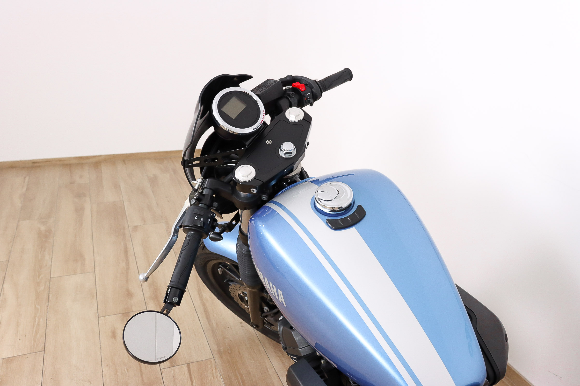 YAMAHA XV 950R ABSYAMAHA10 YAMAHA XV 950R ABSYAMAHA10