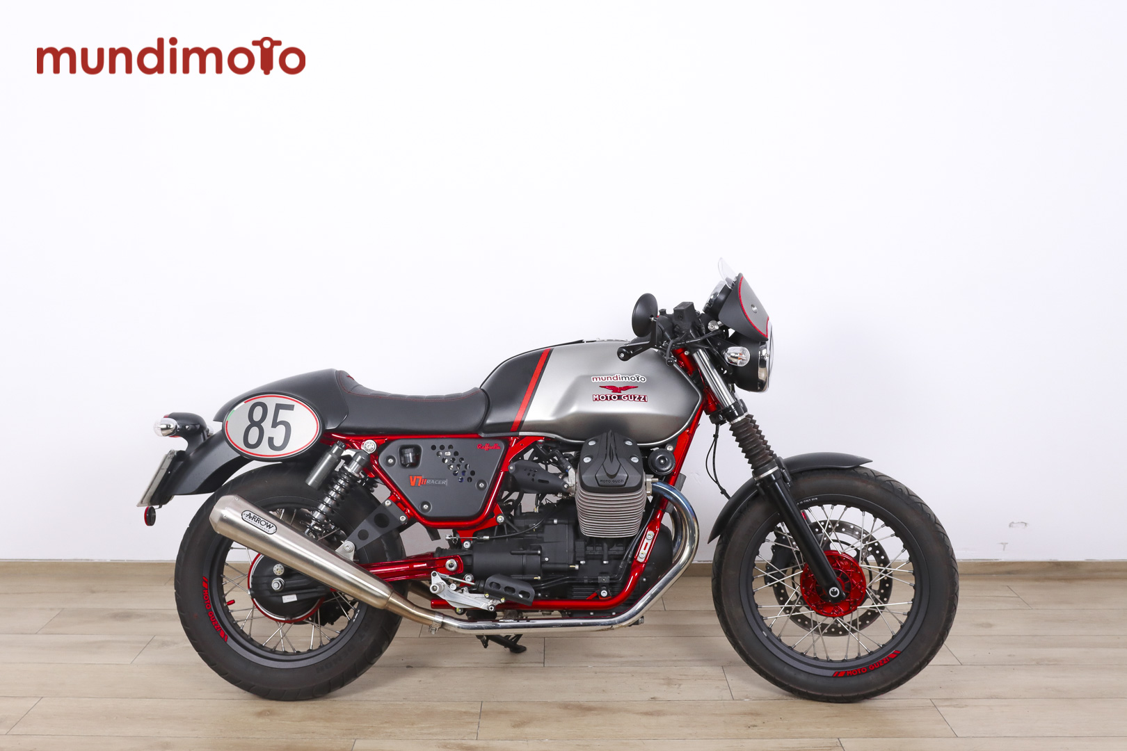 MOTO GUZZI V7 II RacerMOTO GUZZI0 MOTO GUZZI V7 II RacerMOTO GUZZI0