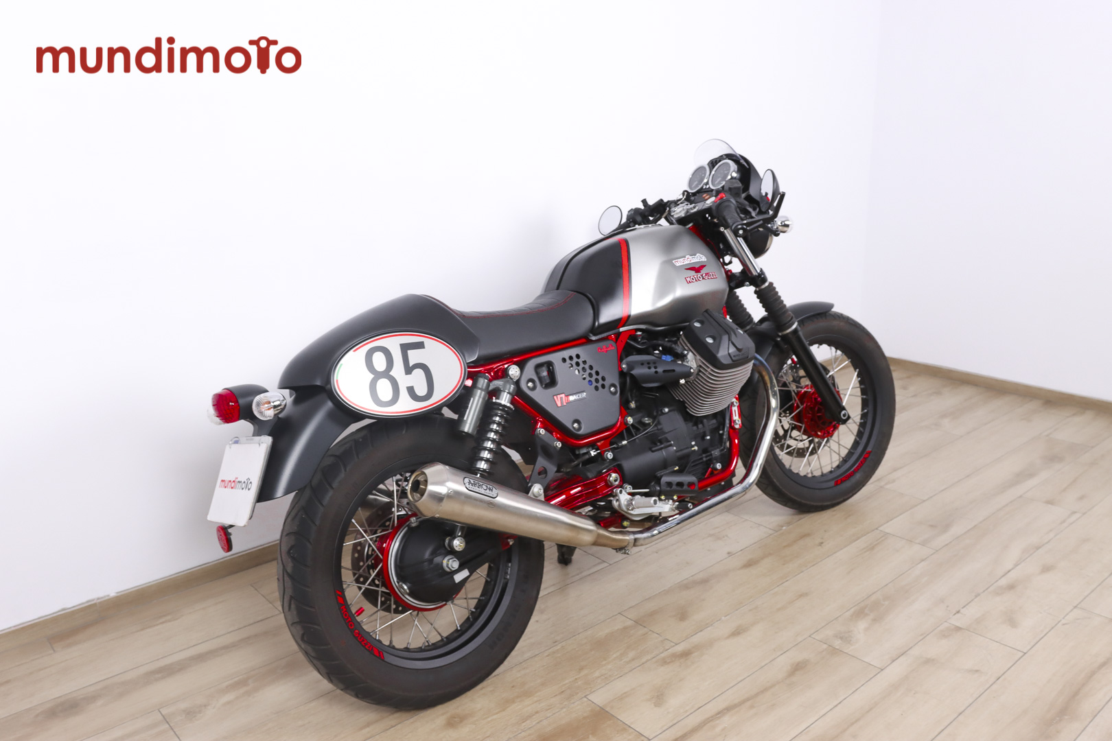 MOTO GUZZI V7 II RacerMOTO GUZZI2 MOTO GUZZI V7 II RacerMOTO GUZZI2