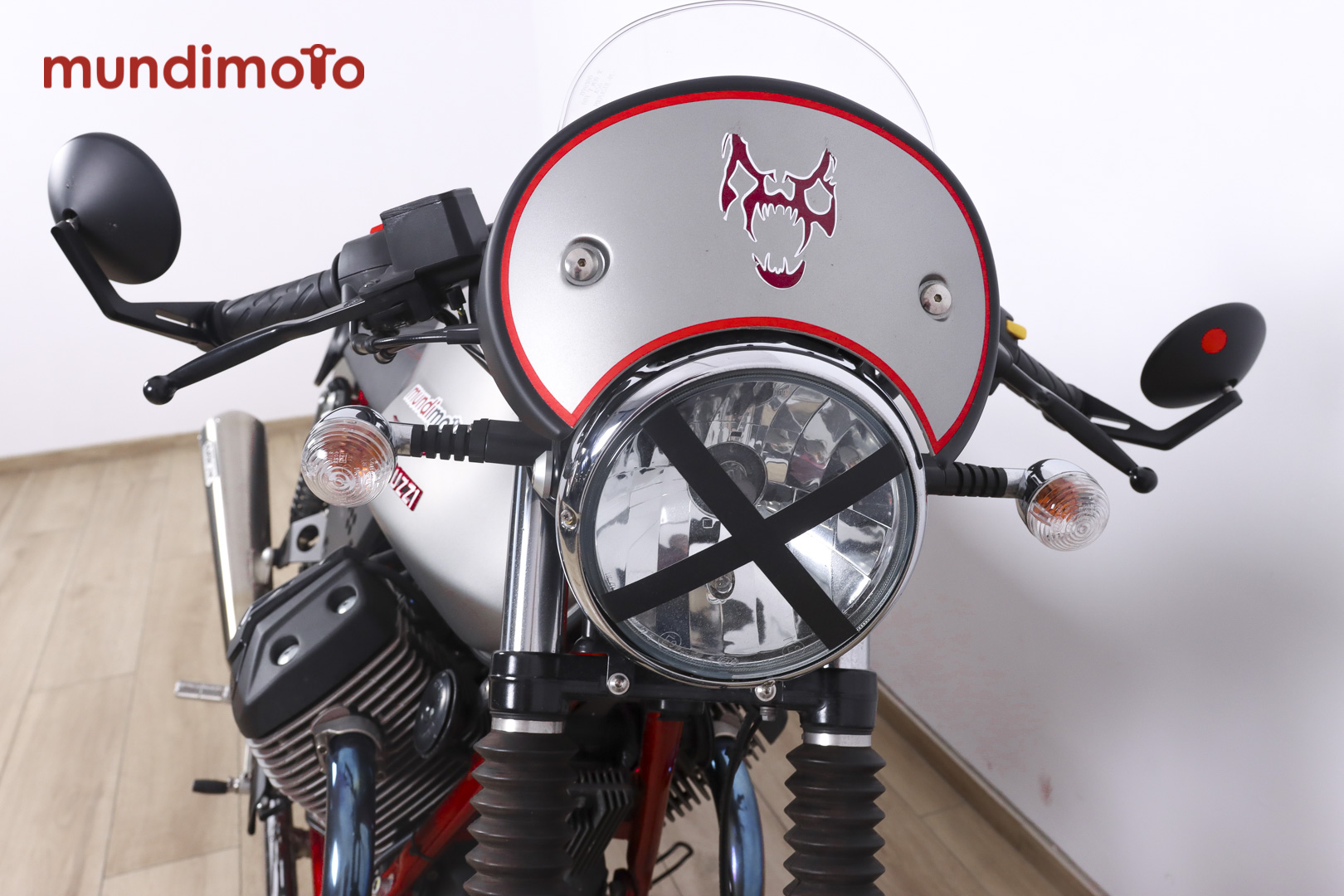 MOTO GUZZI V7 II RacerMOTO GUZZI3 MOTO GUZZI V7 II RacerMOTO GUZZI3