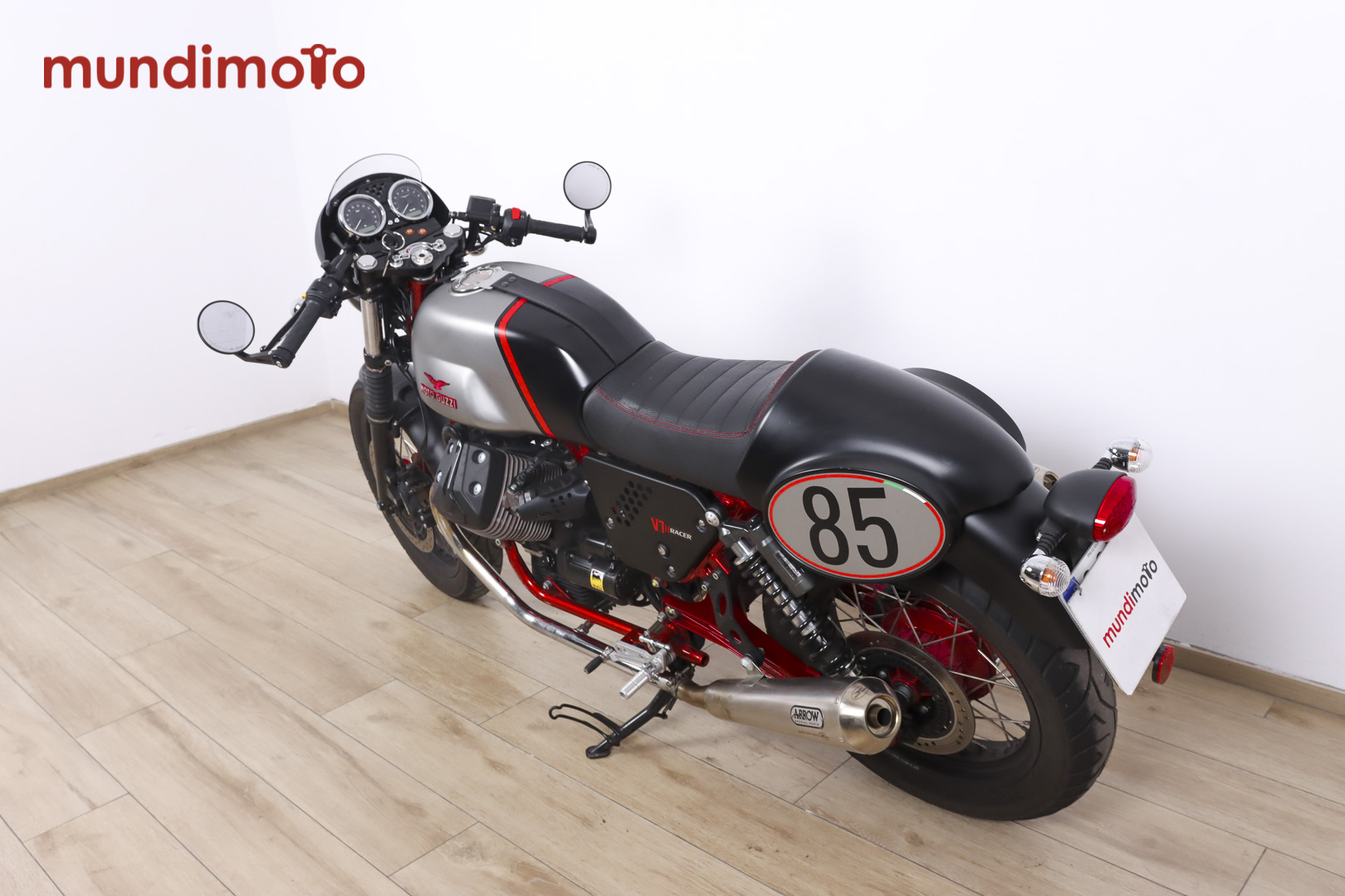 MOTO GUZZI V7 II RacerMOTO GUZZI6 MOTO GUZZI V7 II RacerMOTO GUZZI6