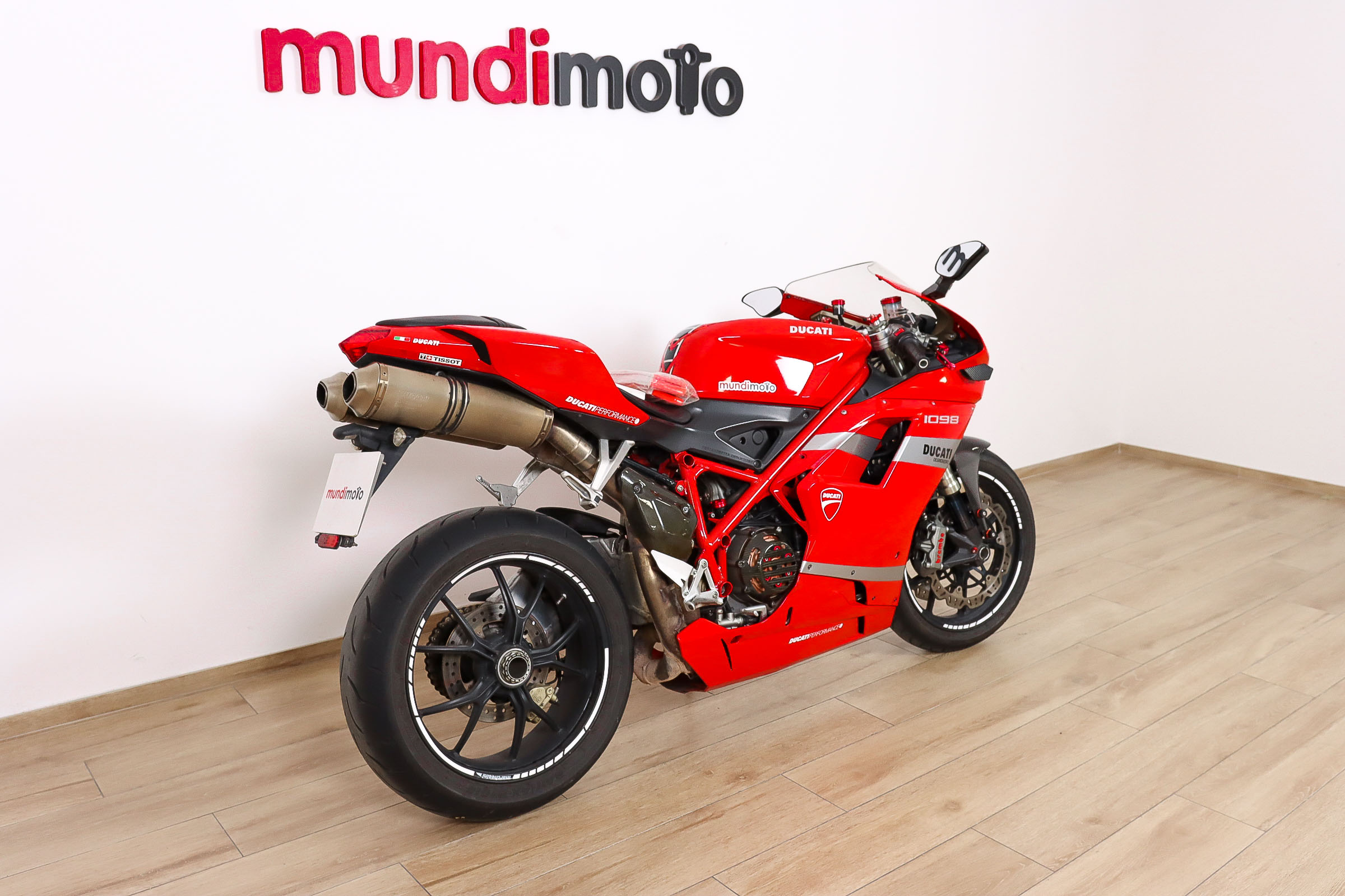 DUCATI 1098 SUPERBIKE promoDUCATI1 DUCATI 1098 SUPERBIKE promoDUCATI1