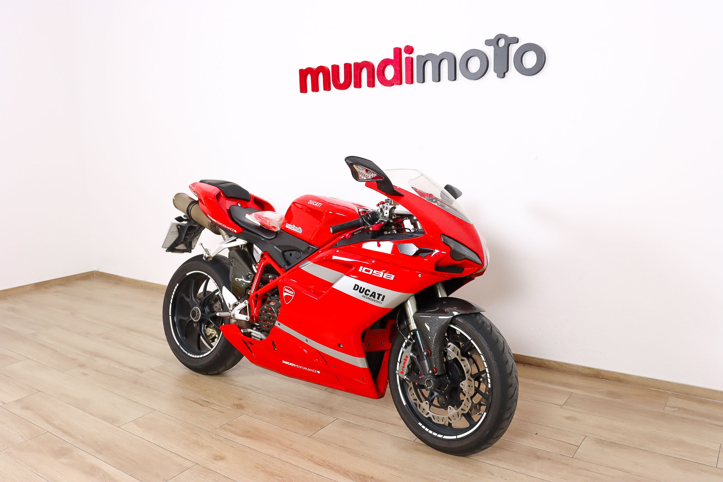DUCATI 1098 SUPERBIKE promoDUCATI2 DUCATI 1098 SUPERBIKE promoDUCATI2
