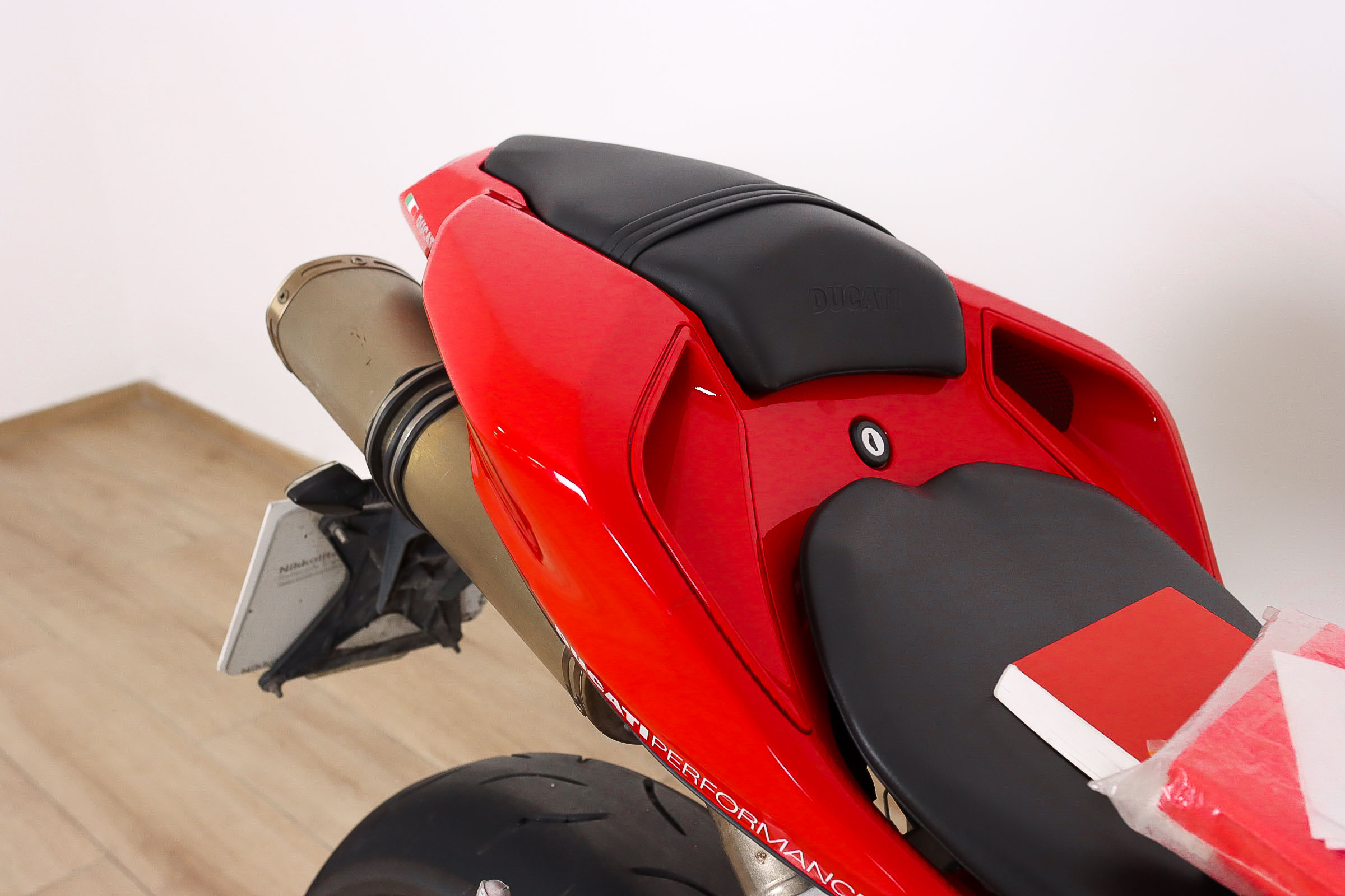 DUCATI 1098 SUPERBIKE promoDUCATI5 DUCATI 1098 SUPERBIKE promoDUCATI5