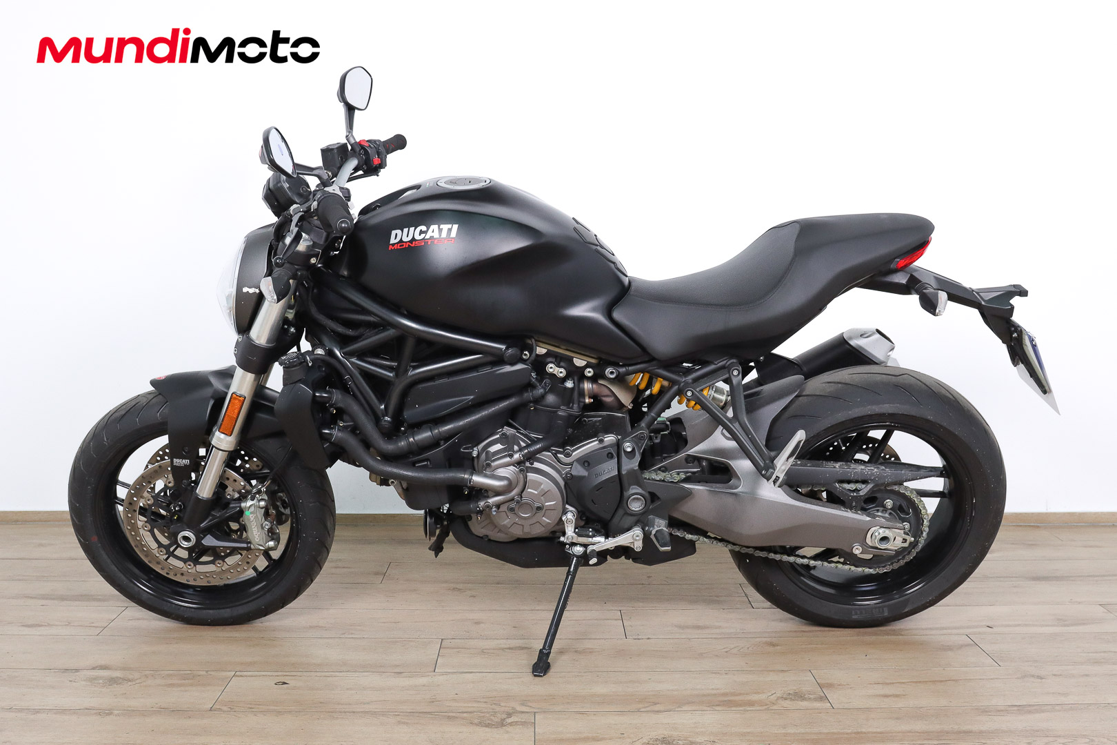 DUCATI Monster 821DUCATI8 DUCATI Monster 821DUCATI8