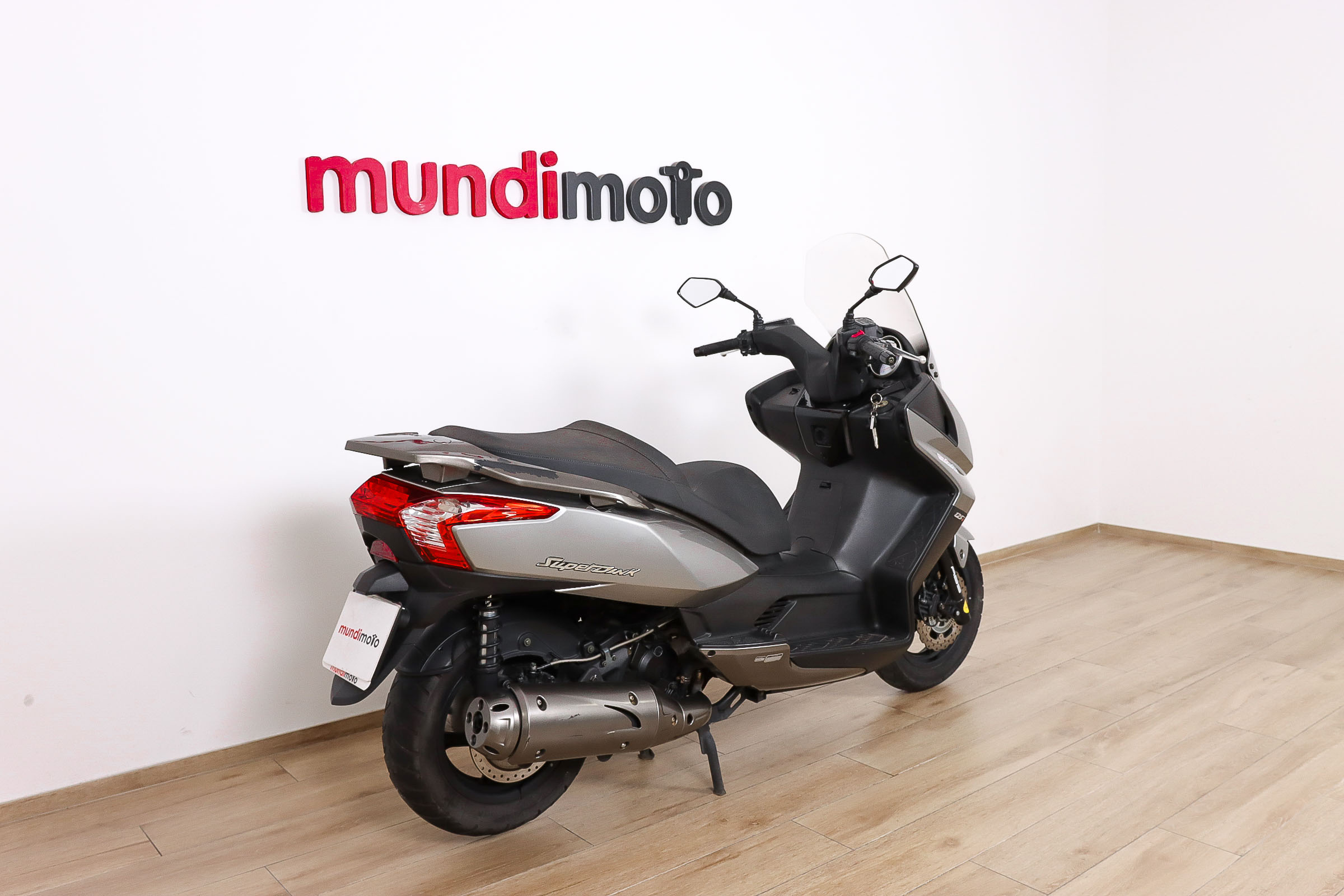 KYMCO Super Dink 125iKYMCO3 KYMCO Super Dink 125iKYMCO3