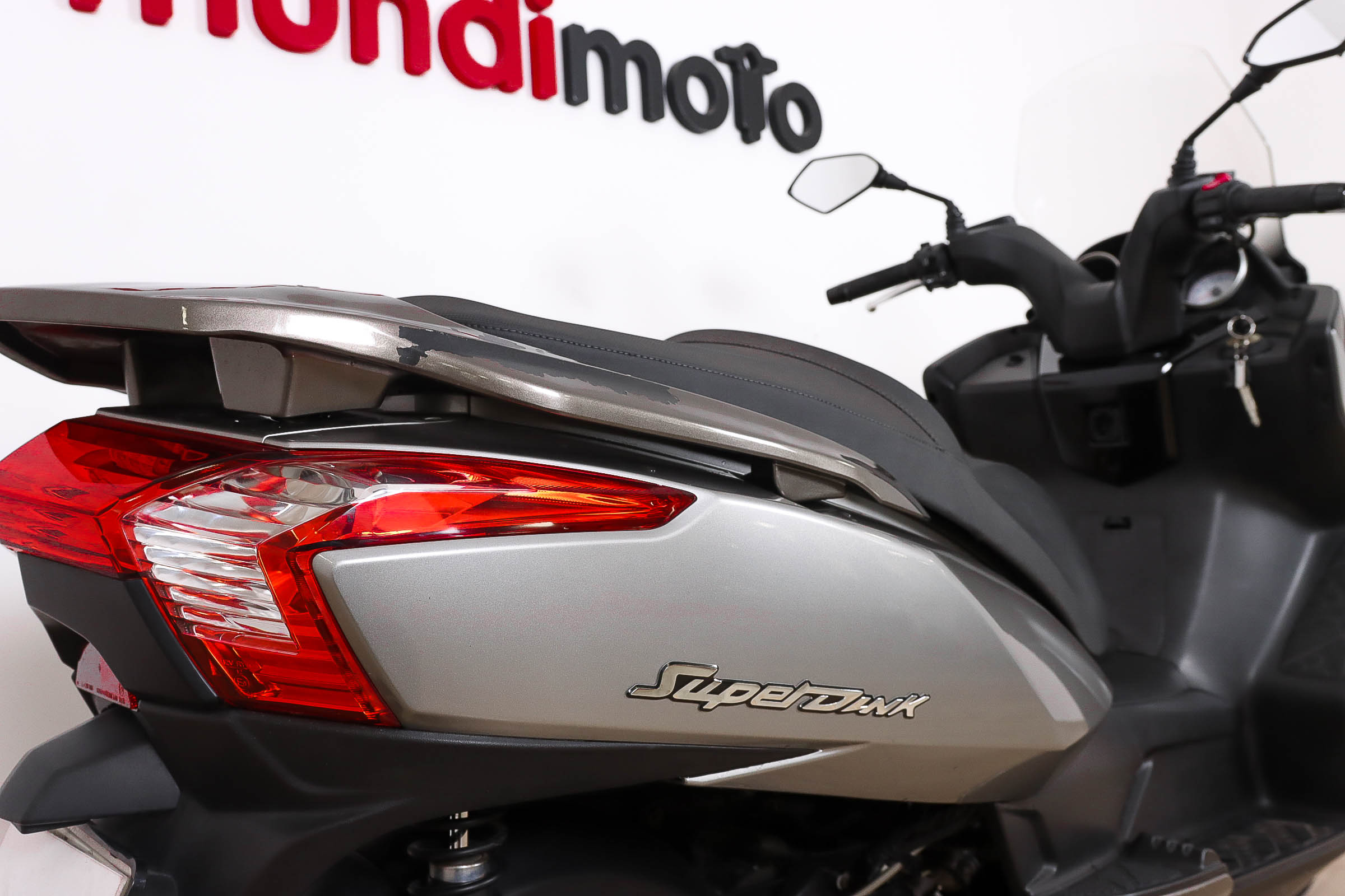 KYMCO Super Dink 125iKYMCO6 KYMCO Super Dink 125iKYMCO6