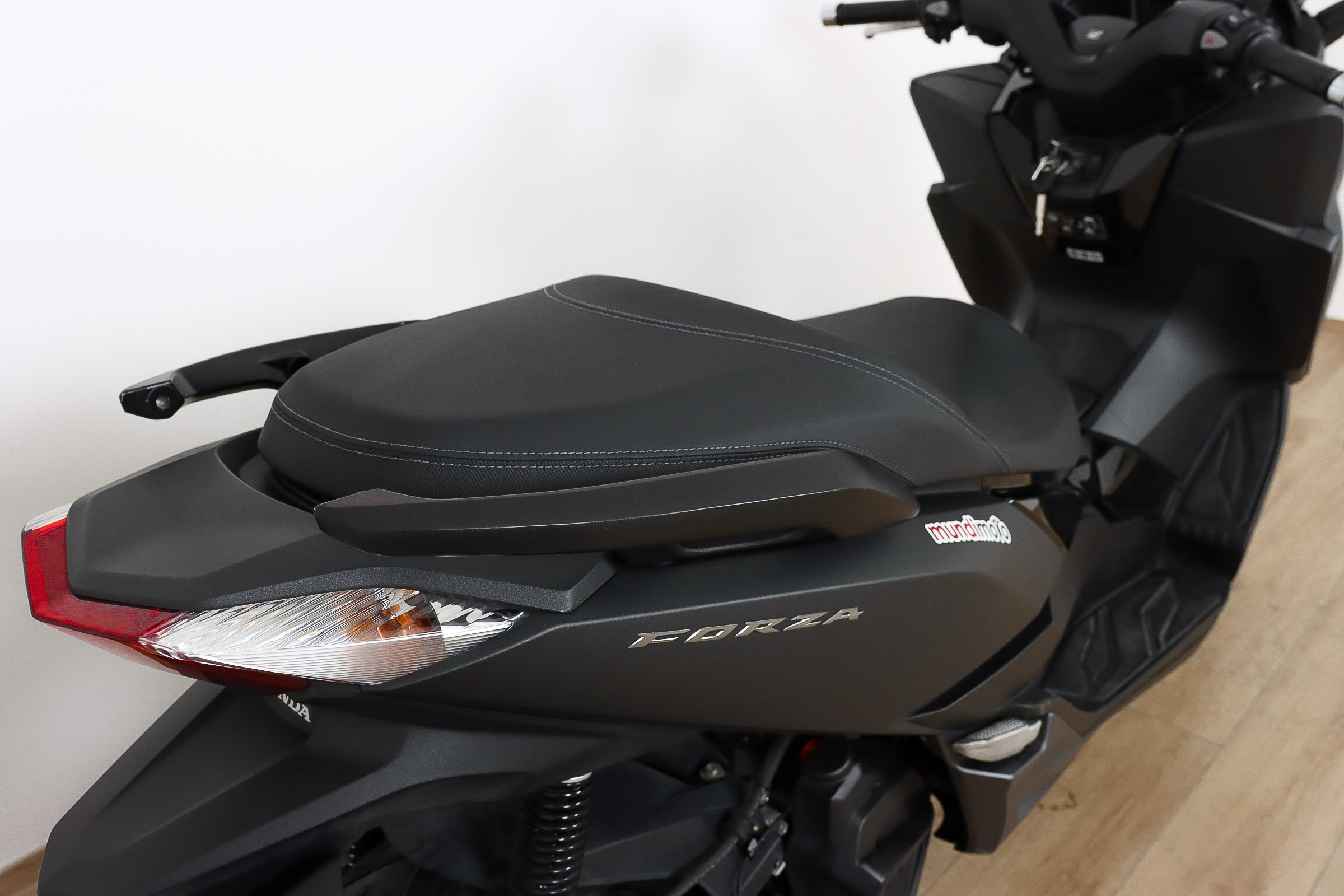 HONDA Forza 125HONDA4 HONDA Forza 125HONDA4