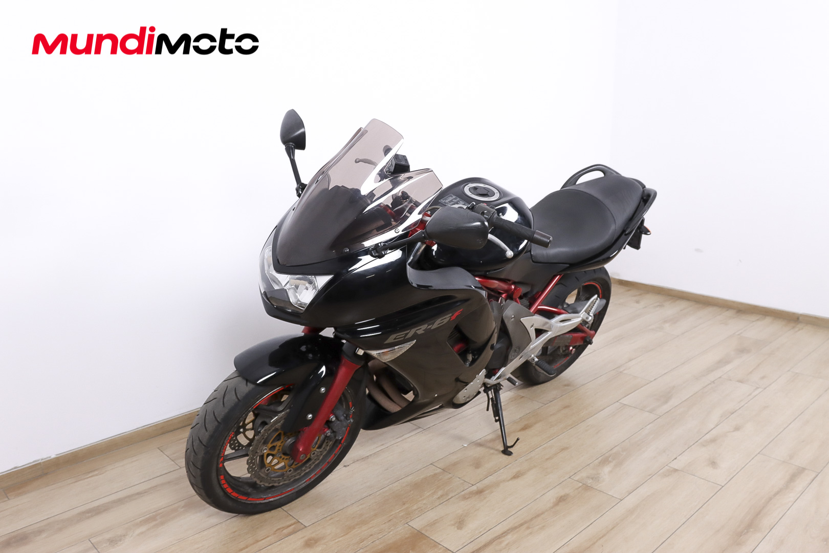 KAWASAKI ER 6FKAWASAKI7 KAWASAKI ER 6FKAWASAKI7