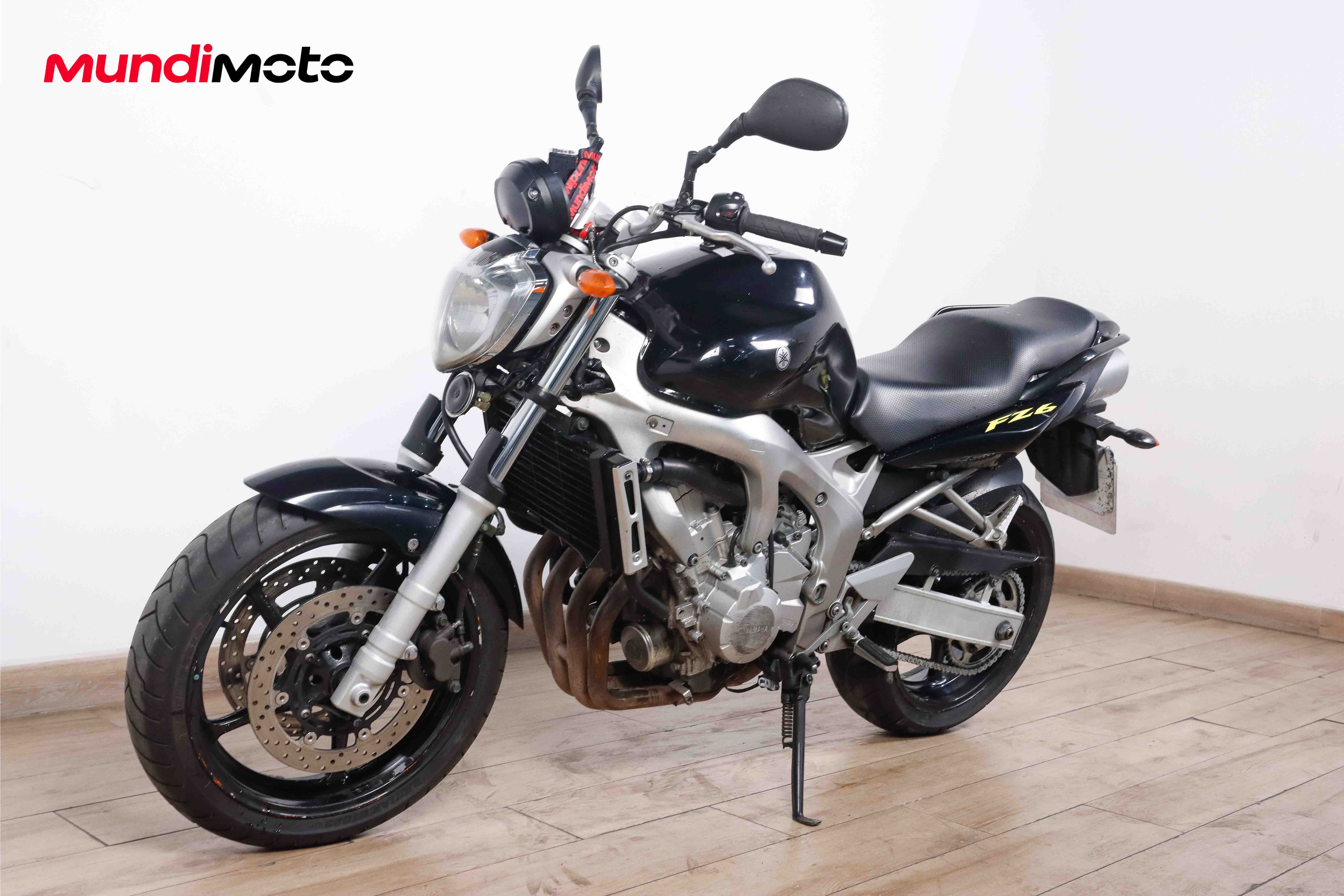 YAMAHA FZ6 N YAMAHA5 YAMAHA FZ6 N YAMAHA5