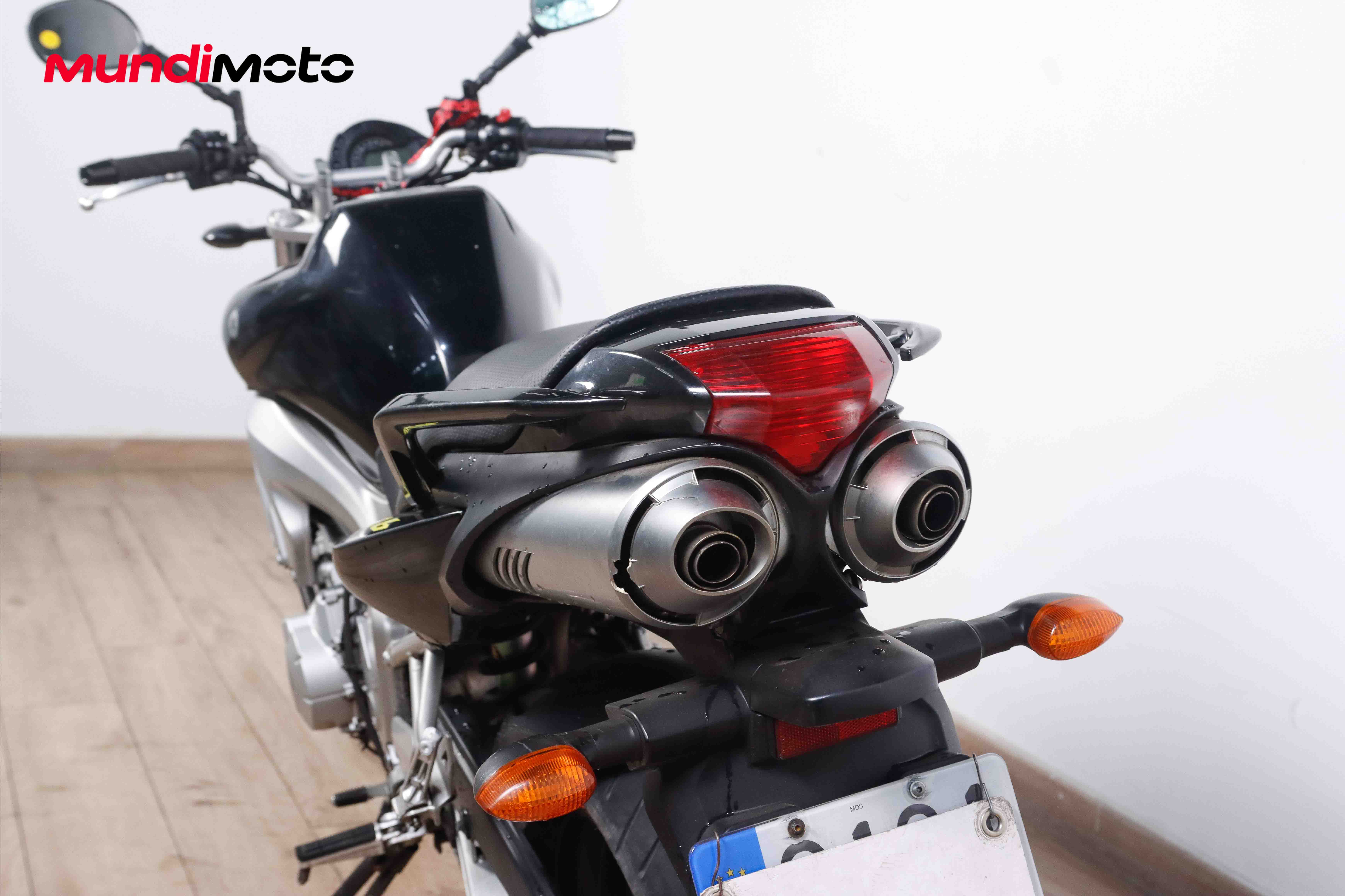 YAMAHA FZ6 N YAMAHA15 YAMAHA FZ6 N YAMAHA15