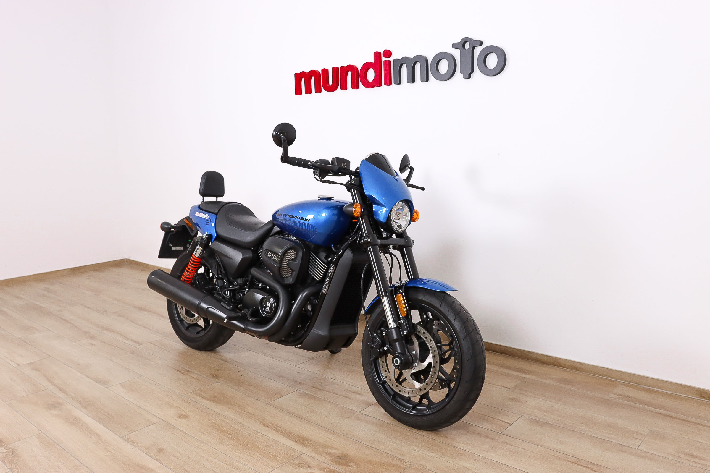 HARLEY DAVIDSON Street Rod promoHARLEY DAVIDSON2 HARLEY DAVIDSON Street Rod promoHARLEY DAVIDSON2