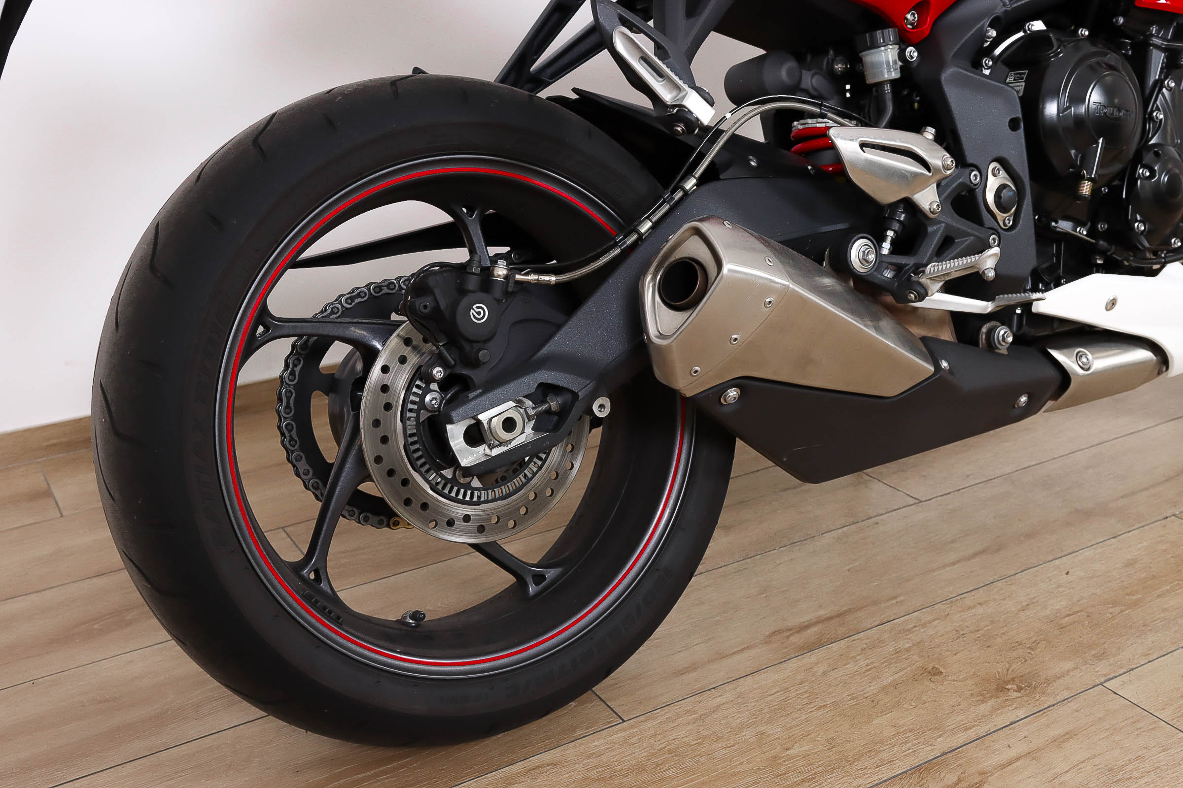 TRIUMPH Street Triple RTRIUMPH5 TRIUMPH Street Triple RTRIUMPH5