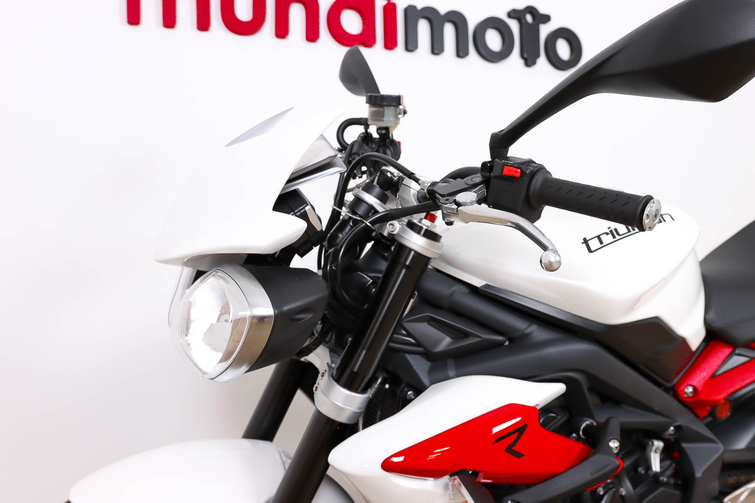 TRIUMPH Street Triple RTRIUMPH13 TRIUMPH Street Triple RTRIUMPH13
