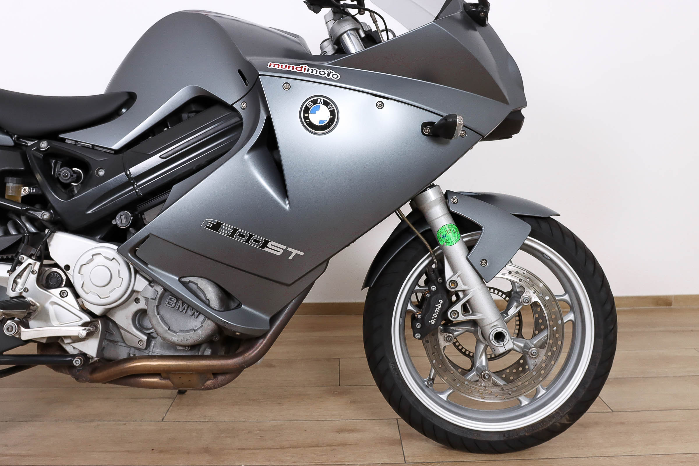 BMW F 800 STBMW4 BMW F 800 STBMW4