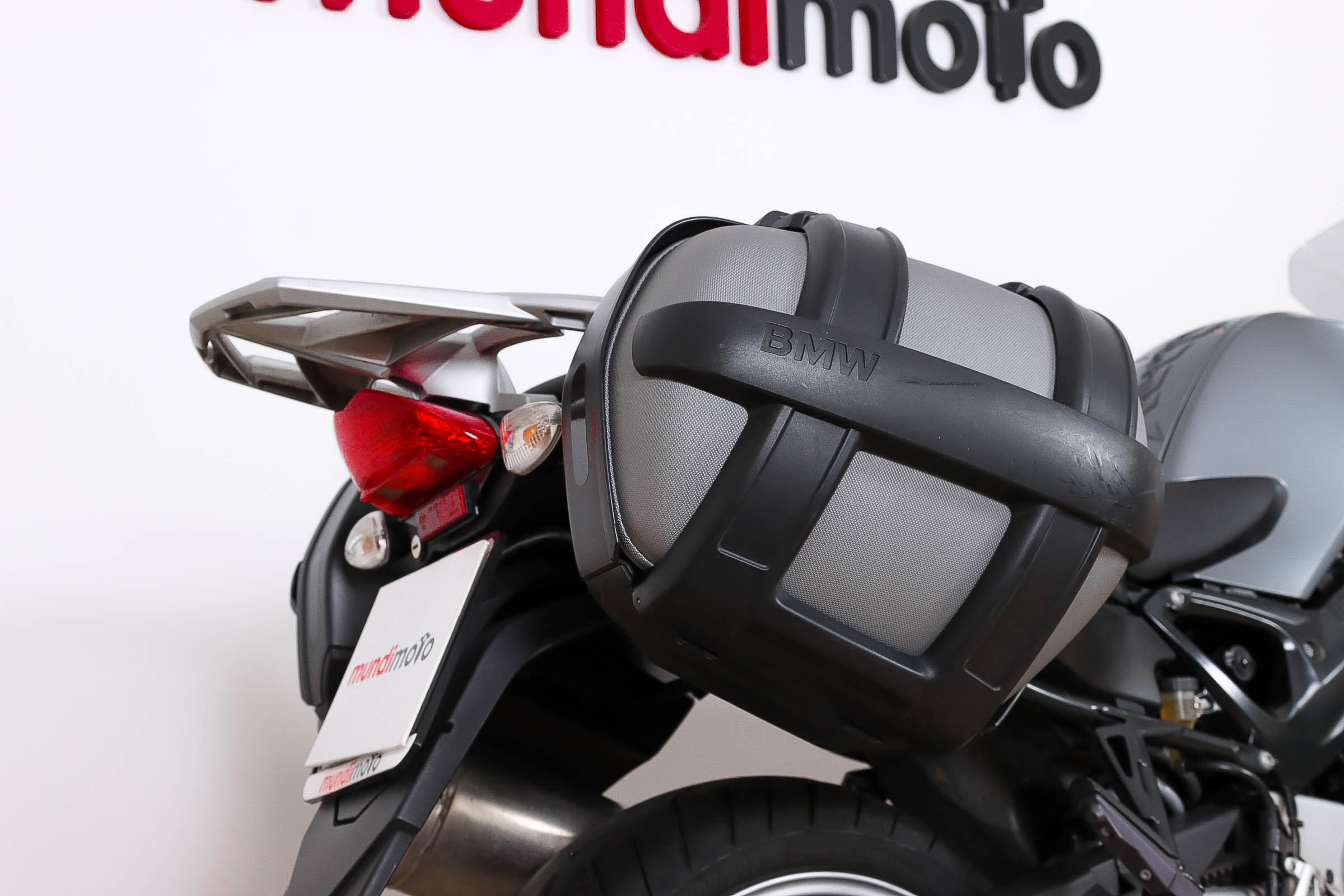 BMW F 800 STBMW6 BMW F 800 STBMW6