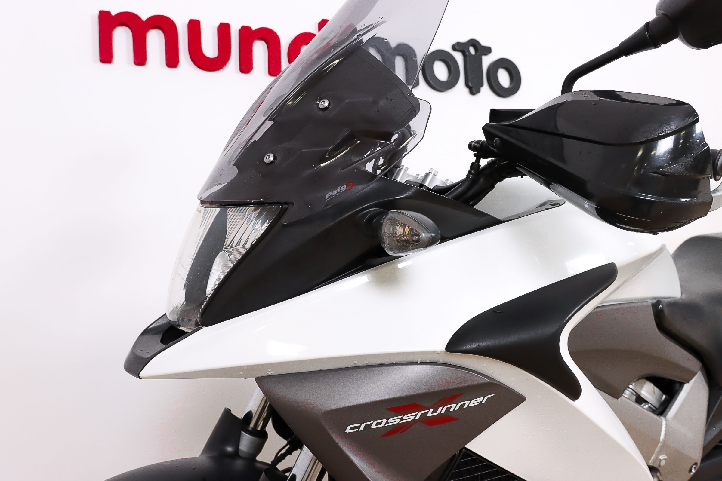HONDA CROSSRUNNER V4HONDA13 HONDA CROSSRUNNER V4HONDA13