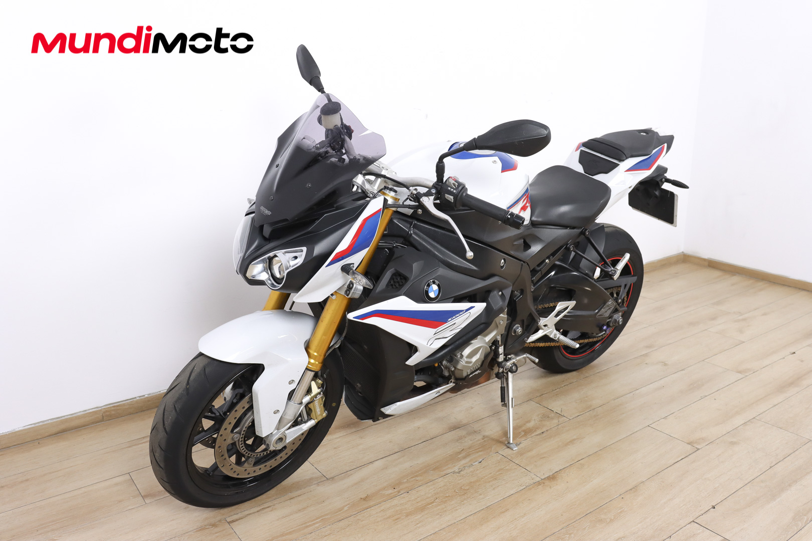 BMW S 1000 RBMW8 BMW S 1000 RBMW8