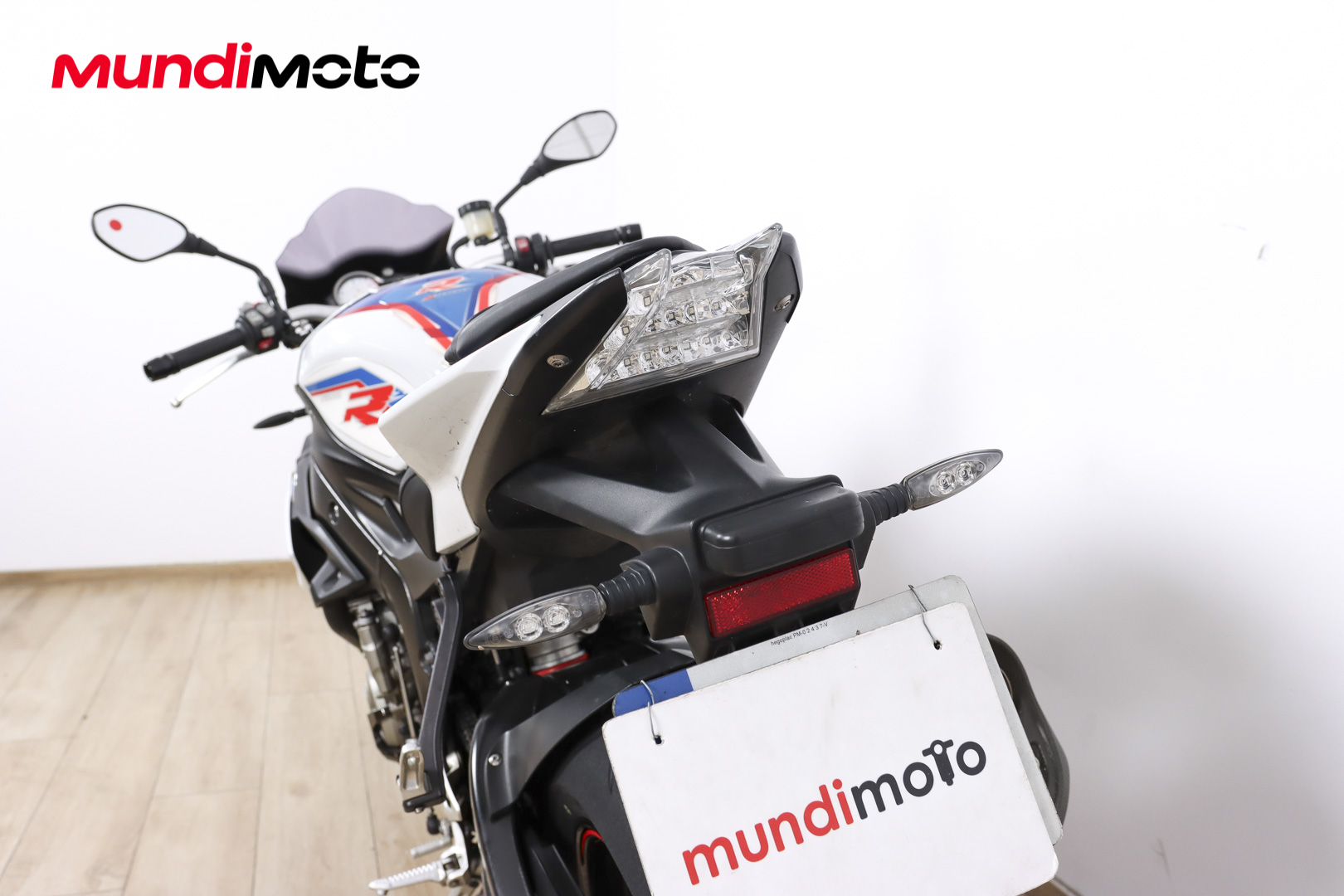 BMW S 1000 RBMW10 BMW S 1000 RBMW10
