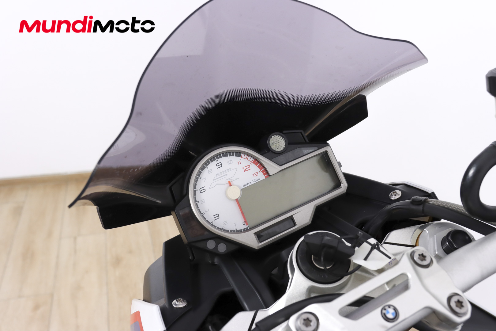 BMW S 1000 RBMW11 BMW S 1000 RBMW11