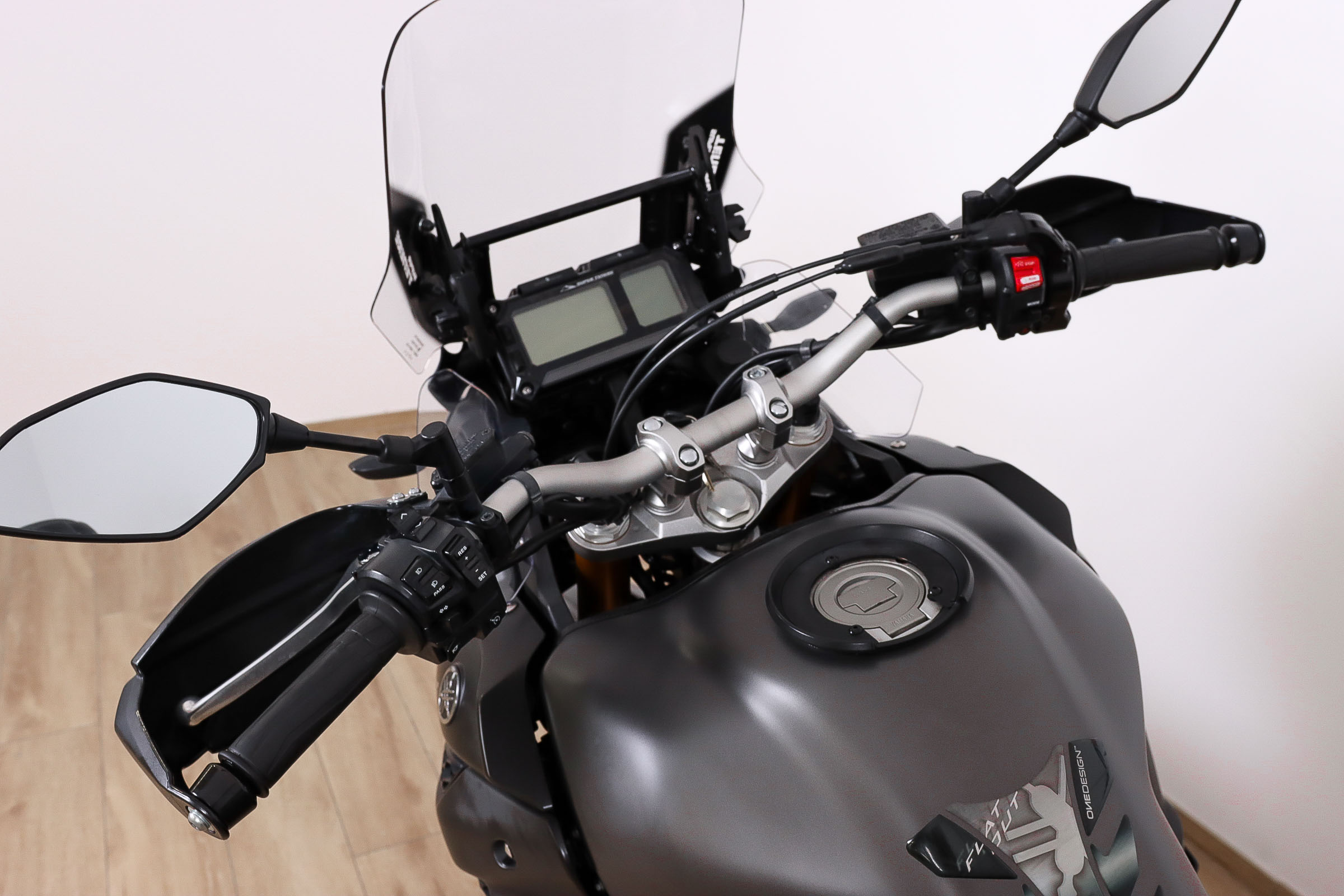 YAMAHA Super Ténéré promoYAMAHA10 YAMAHA Super Ténéré promoYAMAHA10