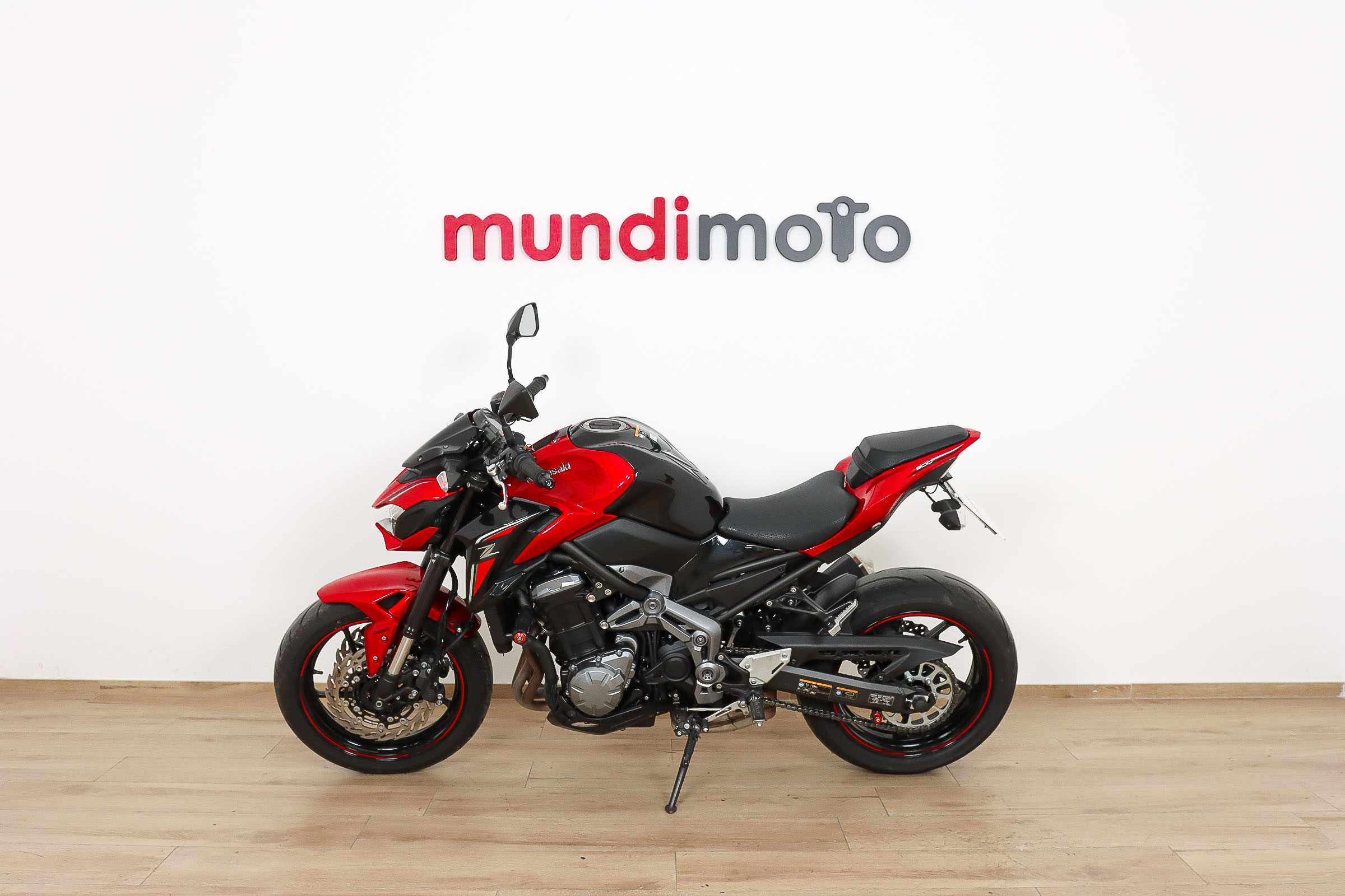 KAWASAKI Z 900KAWASAKI9 KAWASAKI Z 900KAWASAKI9