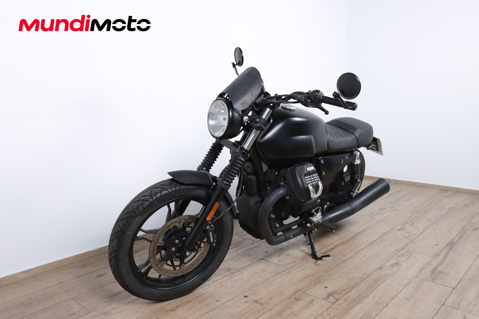 MOTO GUZZI V7 III StoneMOTO GUZZI9 MOTO GUZZI V7 III StoneMOTO GUZZI9