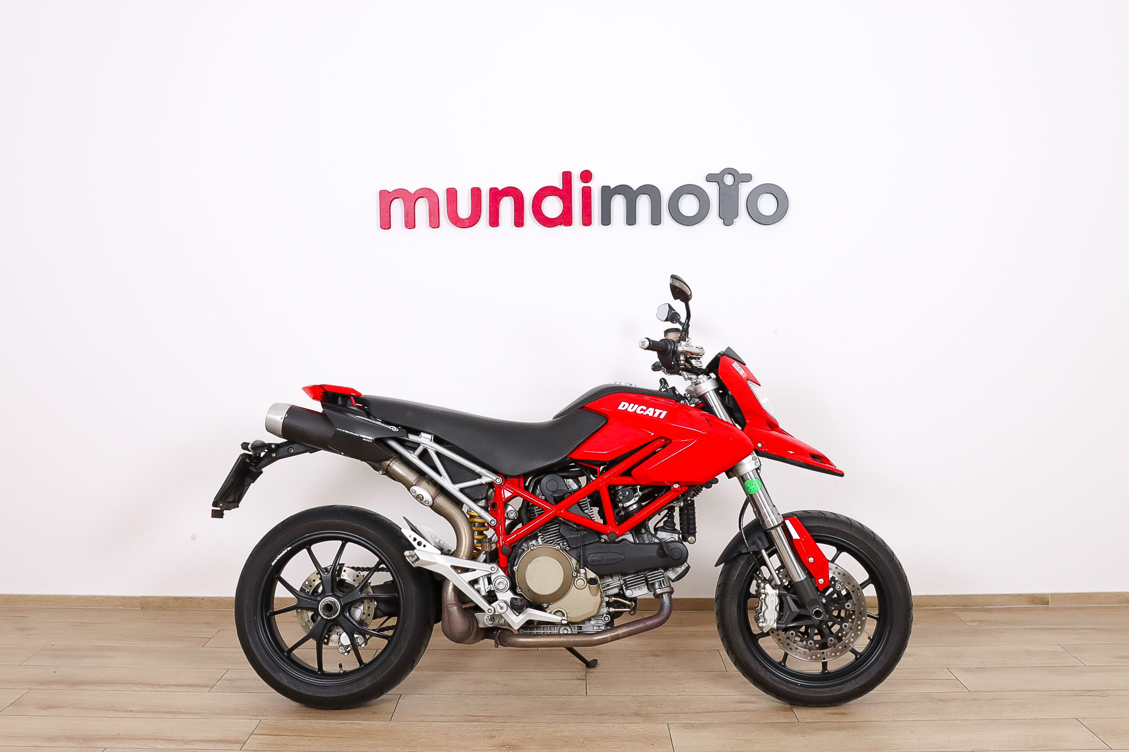 DUCATI HYPERMOTARD 1100DUCATI1 DUCATI HYPERMOTARD 1100DUCATI1
