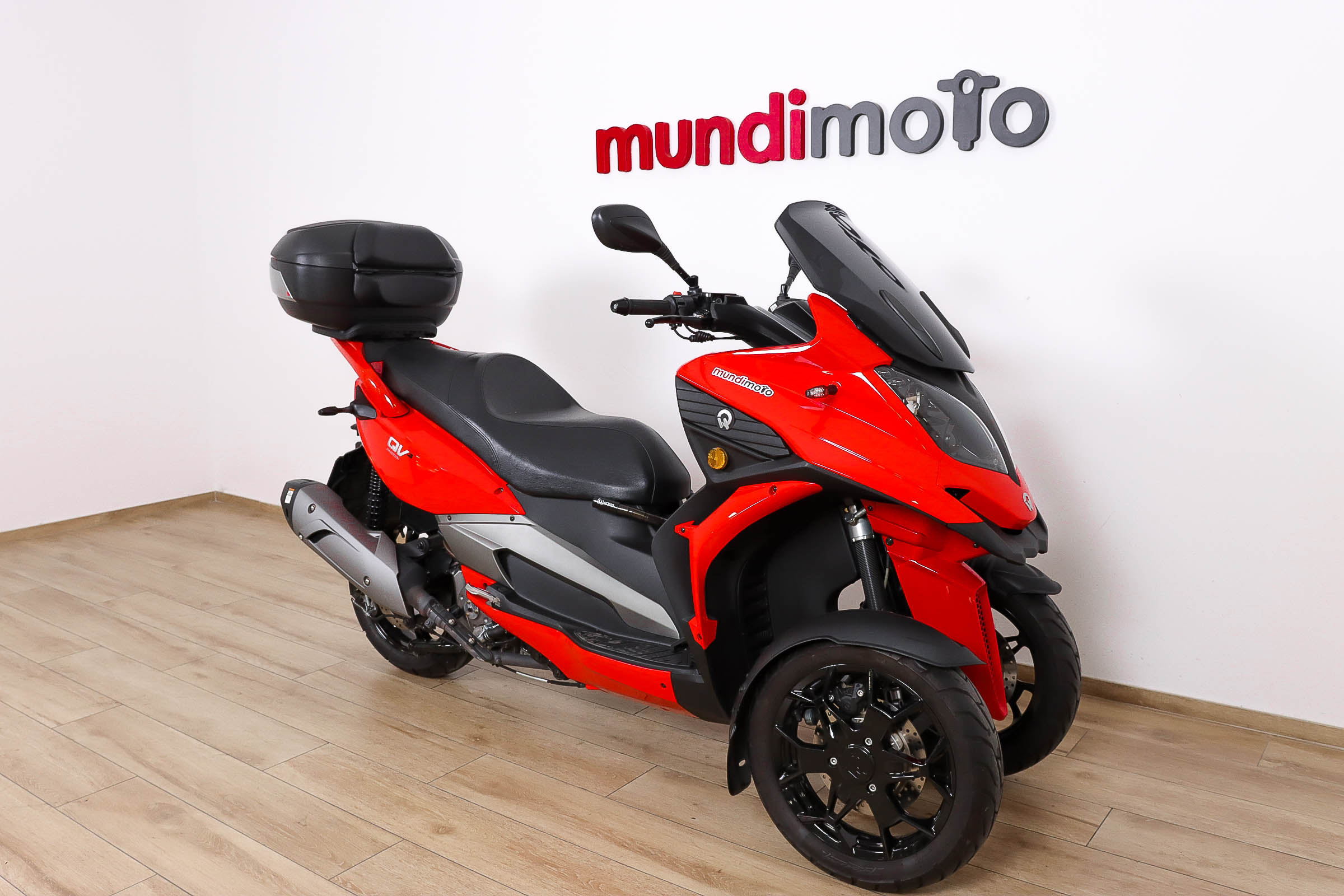 QUADRO QV3QUADRO1 QUADRO QV3QUADRO1