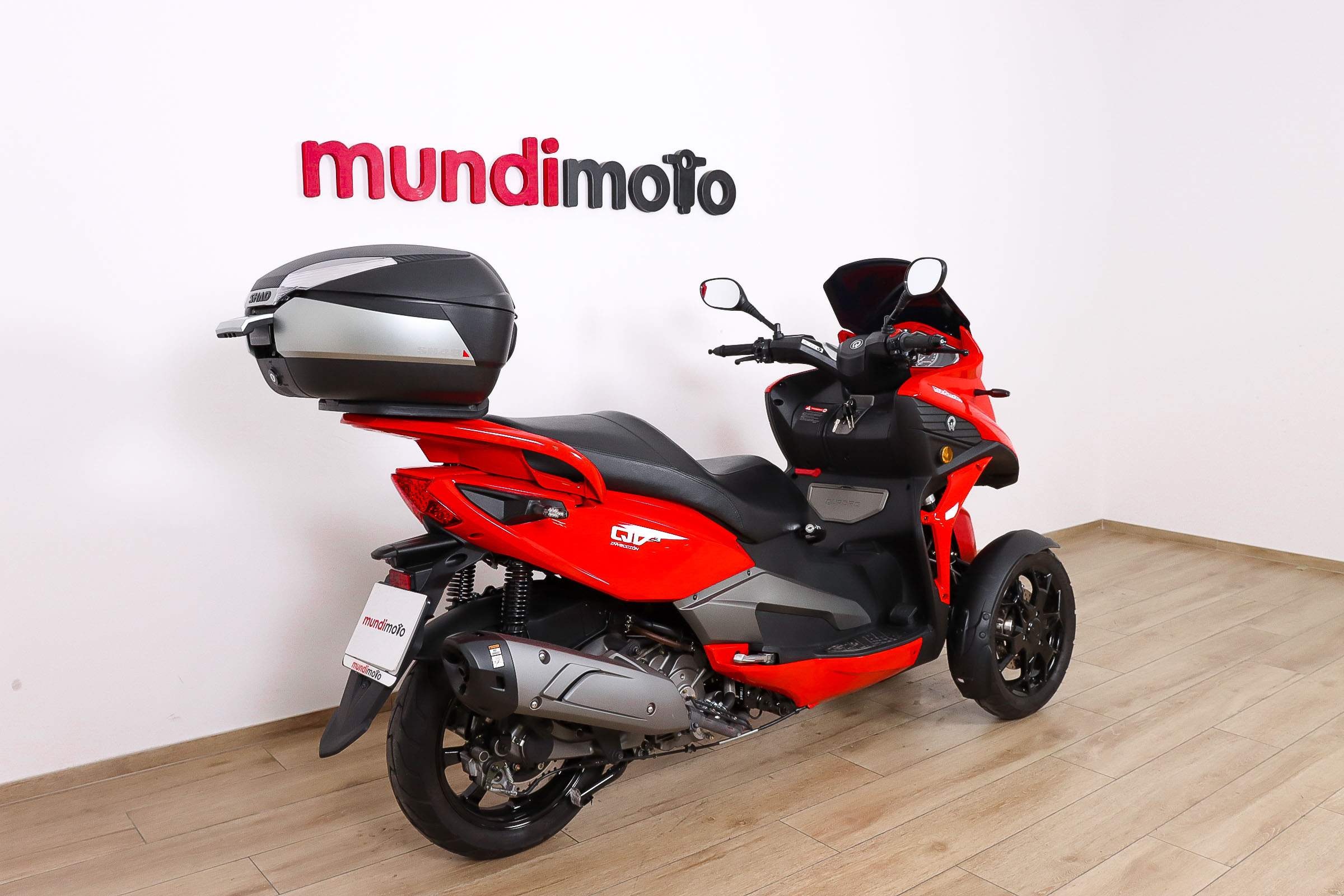 QUADRO QV3QUADRO2 QUADRO QV3QUADRO2