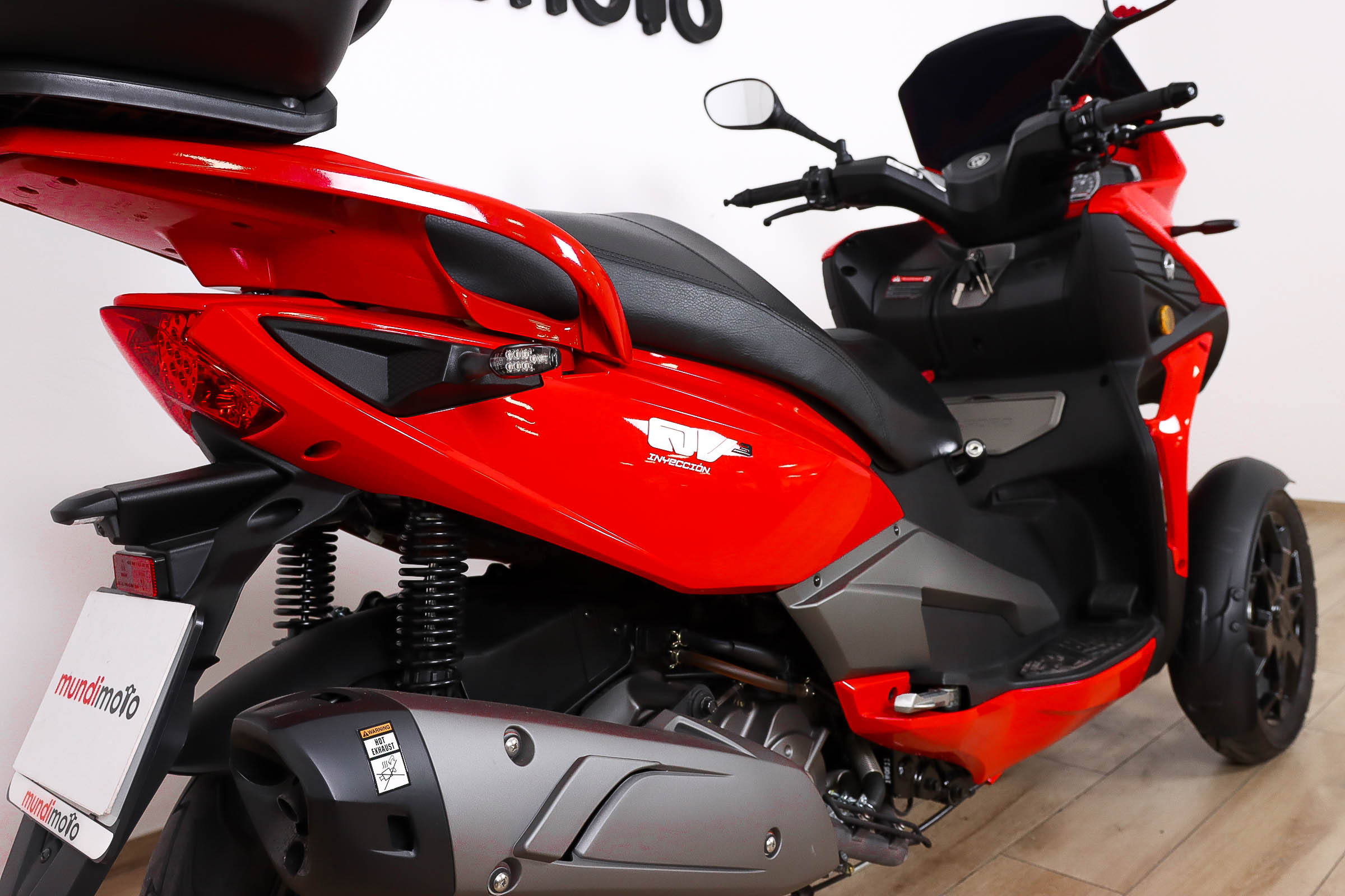 QUADRO QV3QUADRO4 QUADRO QV3QUADRO4