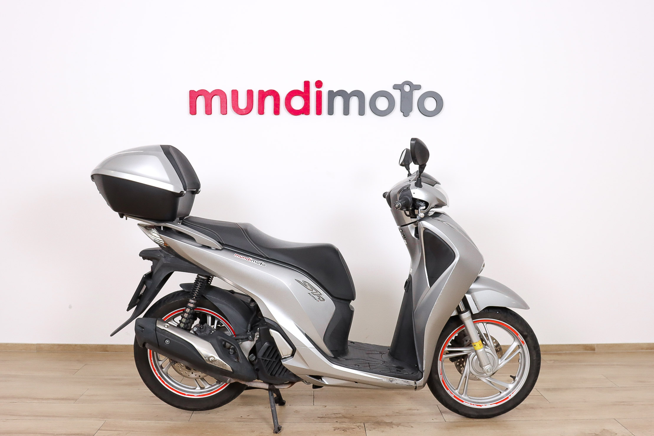HONDA SH125iHONDA0 HONDA SH125iHONDA0