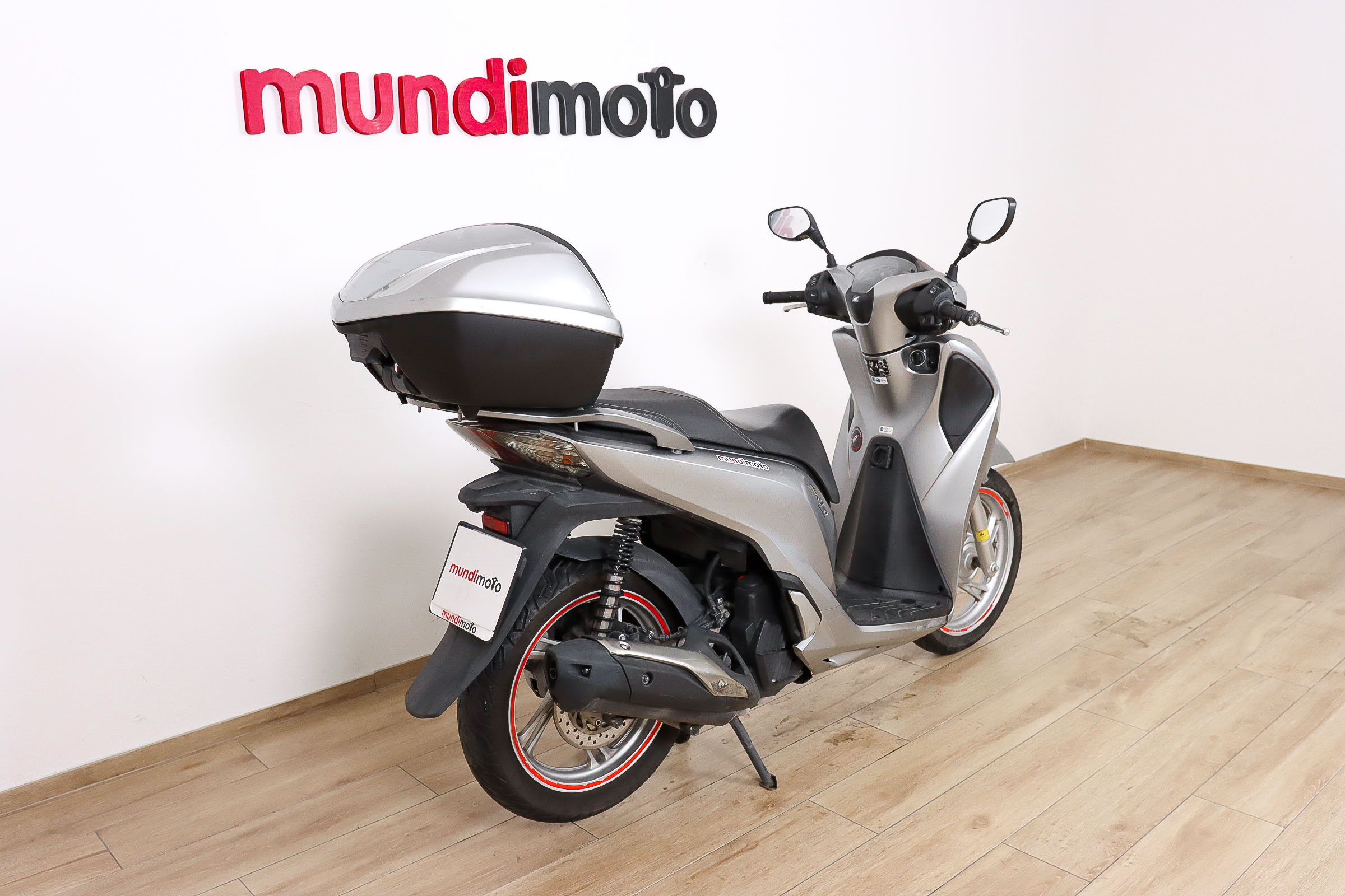 HONDA SH125iHONDA1 HONDA SH125iHONDA1