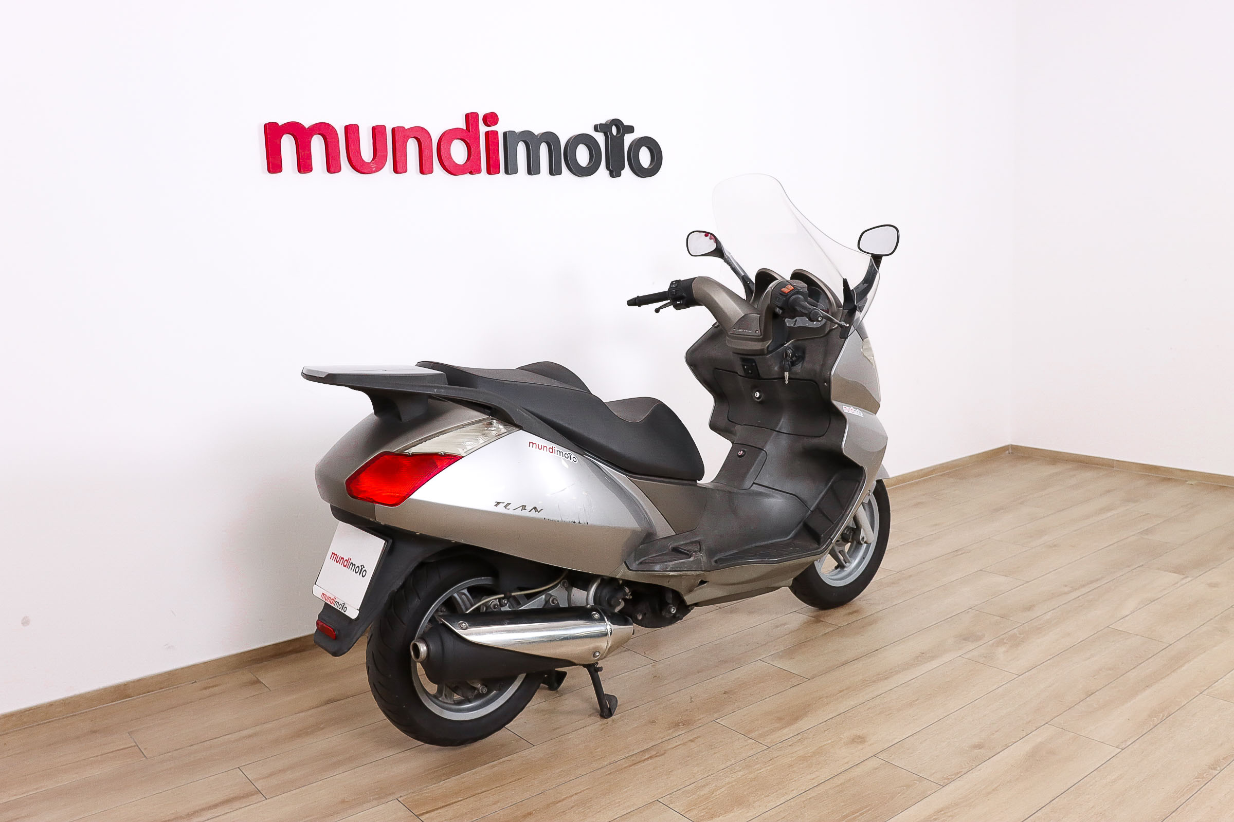 APRILIA Arrecife 200APRILIA2 APRILIA Arrecife 200APRILIA2