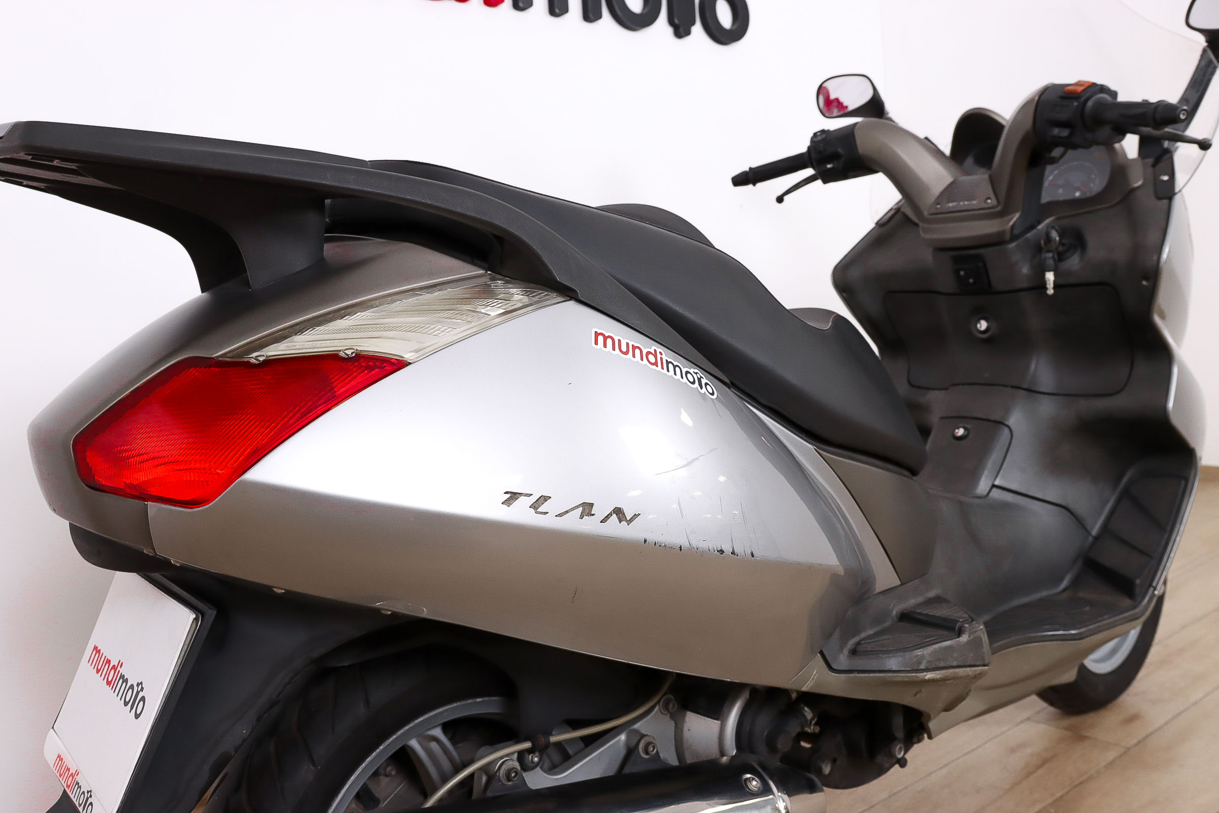 APRILIA Arrecife 200APRILIA4 APRILIA Arrecife 200APRILIA4