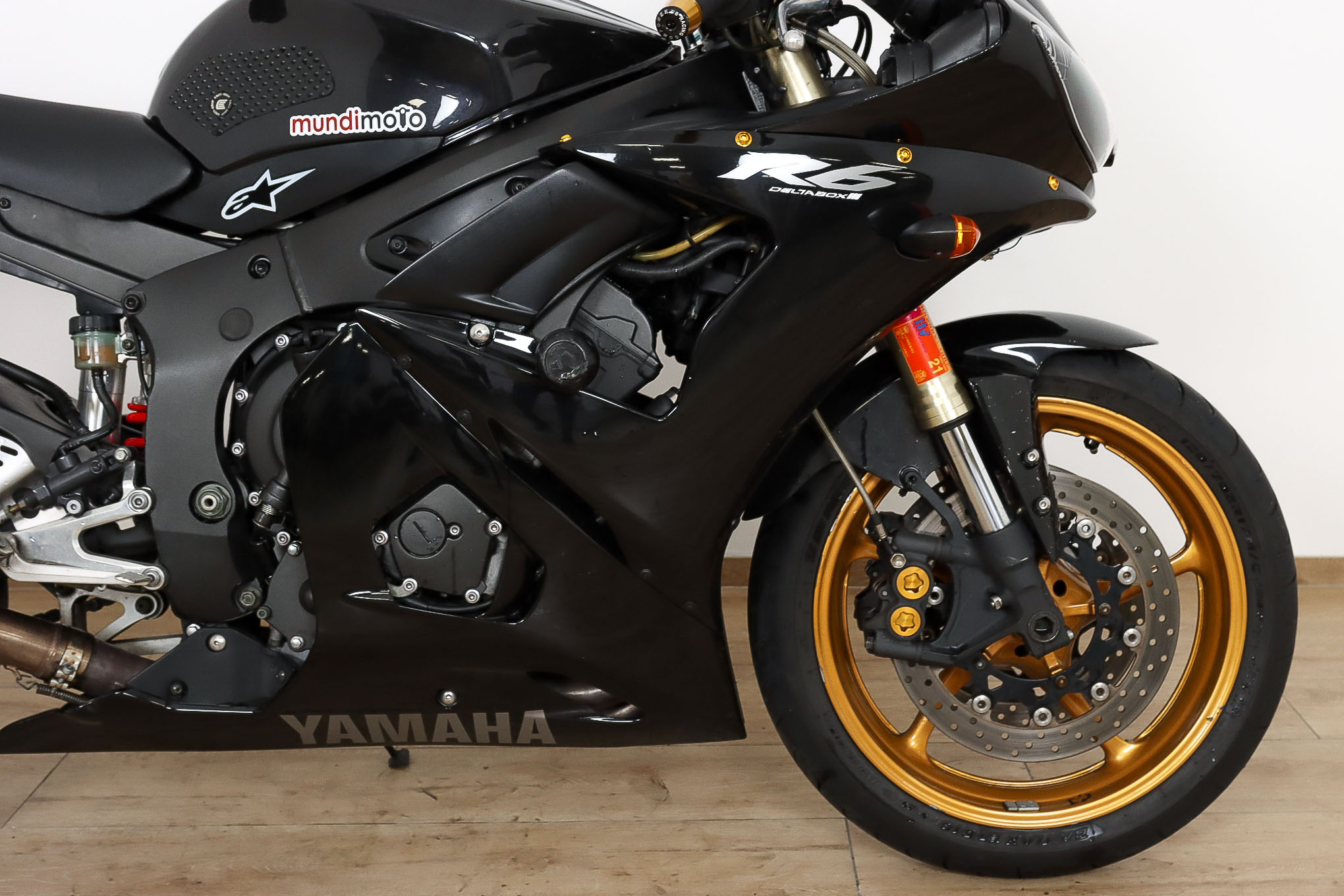 YAMAHA YZF R6YAMAHA3 YAMAHA YZF R6YAMAHA3