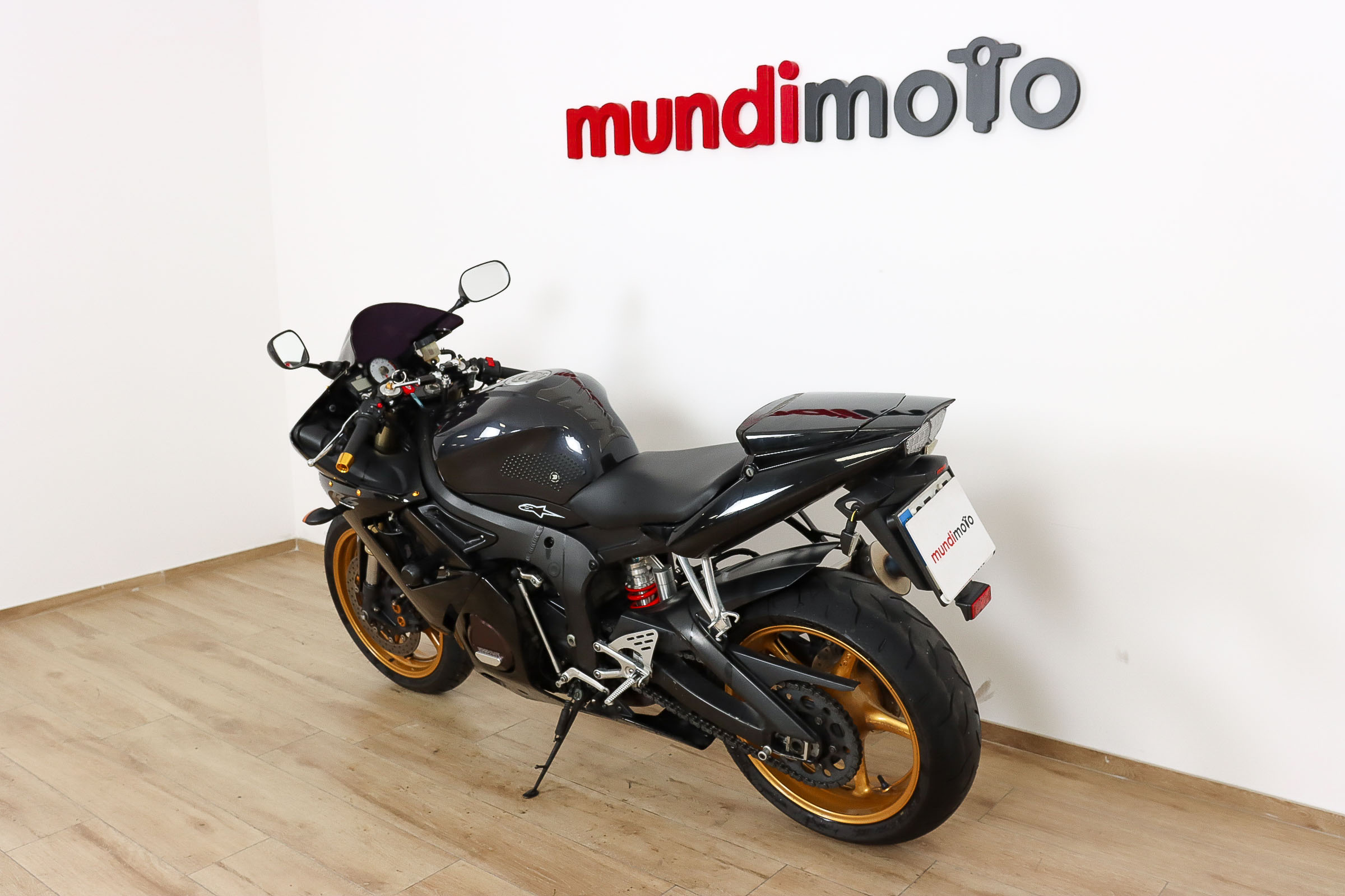 YAMAHA YZF R6YAMAHA10 YAMAHA YZF R6YAMAHA10