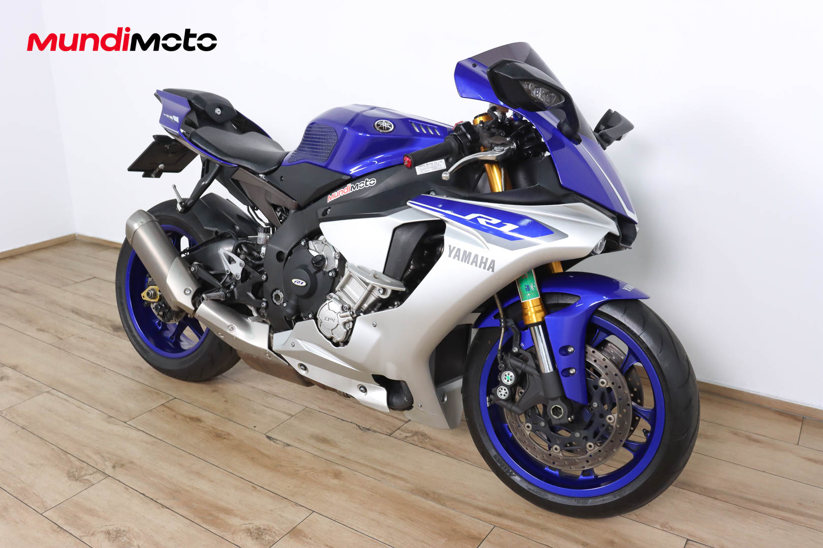 YAMAHA YZF R1 promoYAMAHA1 YAMAHA YZF R1 promoYAMAHA1