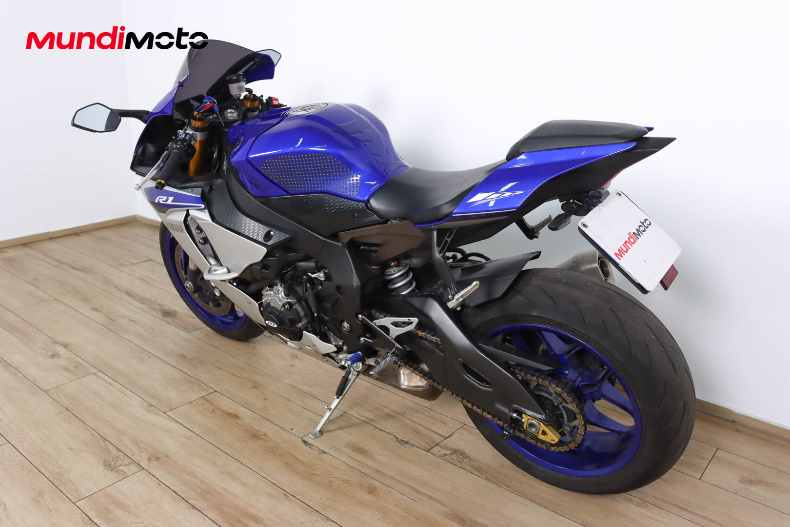 YAMAHA YZF R1 promoYAMAHA8 YAMAHA YZF R1 promoYAMAHA8