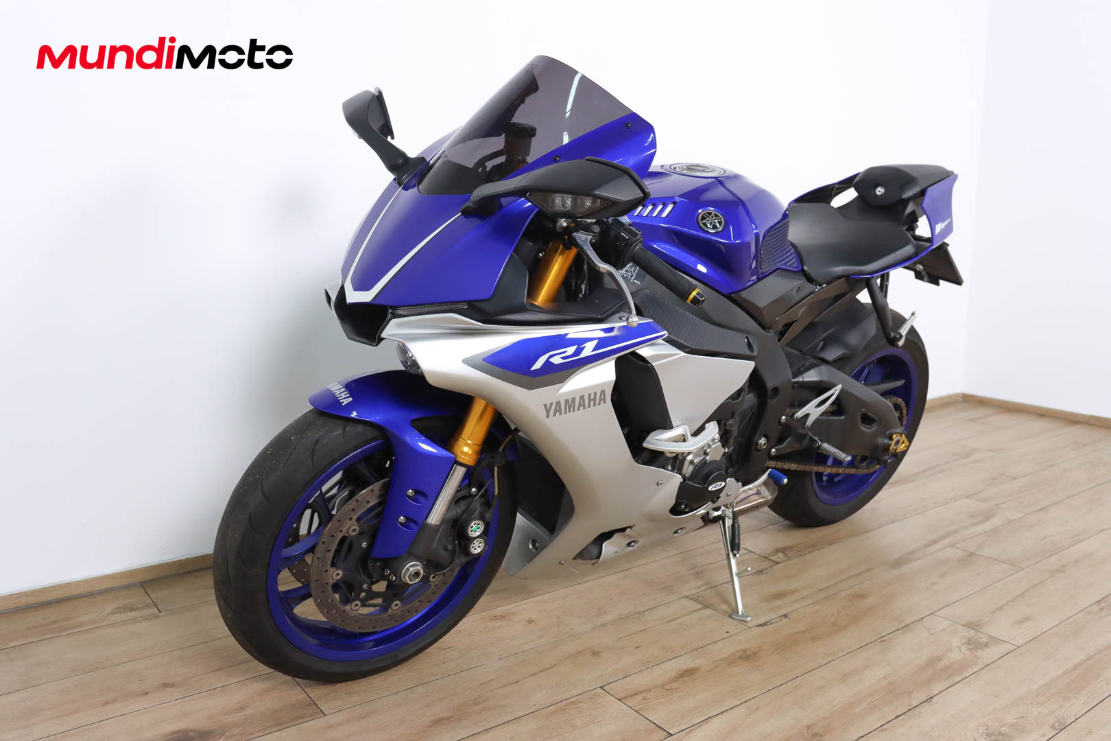 YAMAHA YZF R1 promoYAMAHA9 YAMAHA YZF R1 promoYAMAHA9