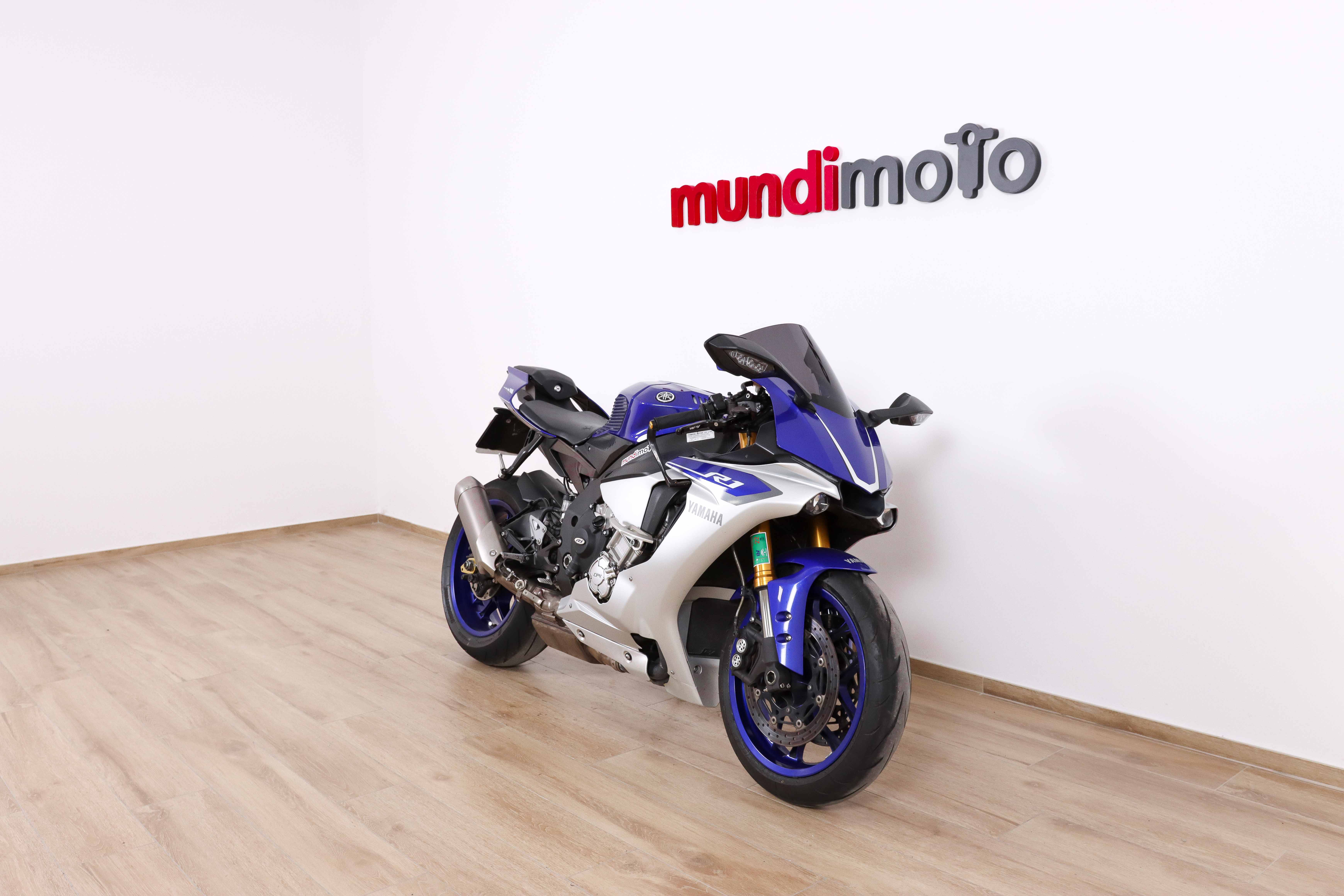 YAMAHA YZF R1 promoYAMAHA14 YAMAHA YZF R1 promoYAMAHA14