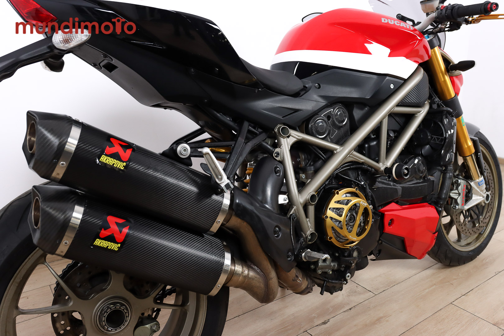 DUCATI Streetfighter 1100DUCATI3 DUCATI Streetfighter 1100DUCATI3