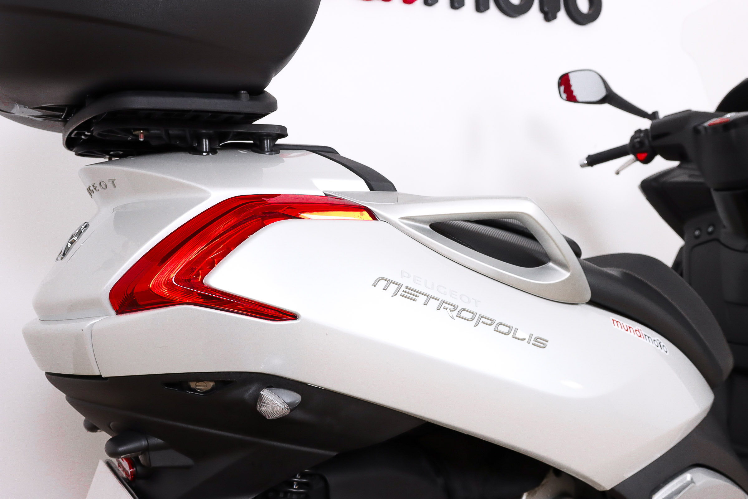 PEUGEOT Metropolis 400PEUGEOT5 PEUGEOT Metropolis 400PEUGEOT5
