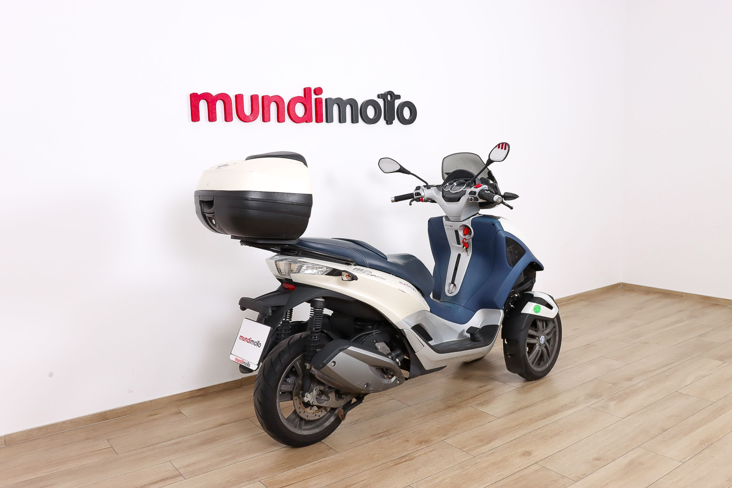 PIAGGIO MP3 300 Yourban LT SportPIAGGIO2 PIAGGIO MP3 300 Yourban LT SportPIAGGIO2