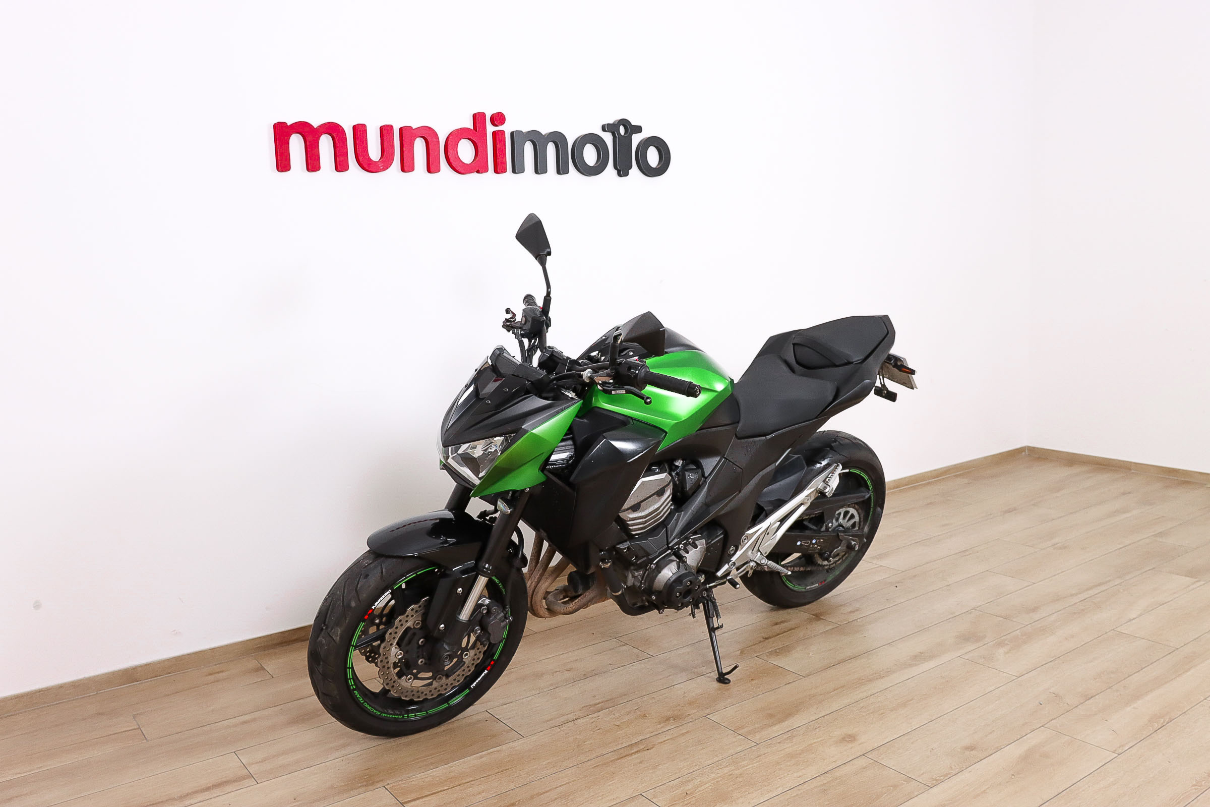 KAWASAKI Z 800e promoKAWASAKI10 KAWASAKI Z 800e promoKAWASAKI10